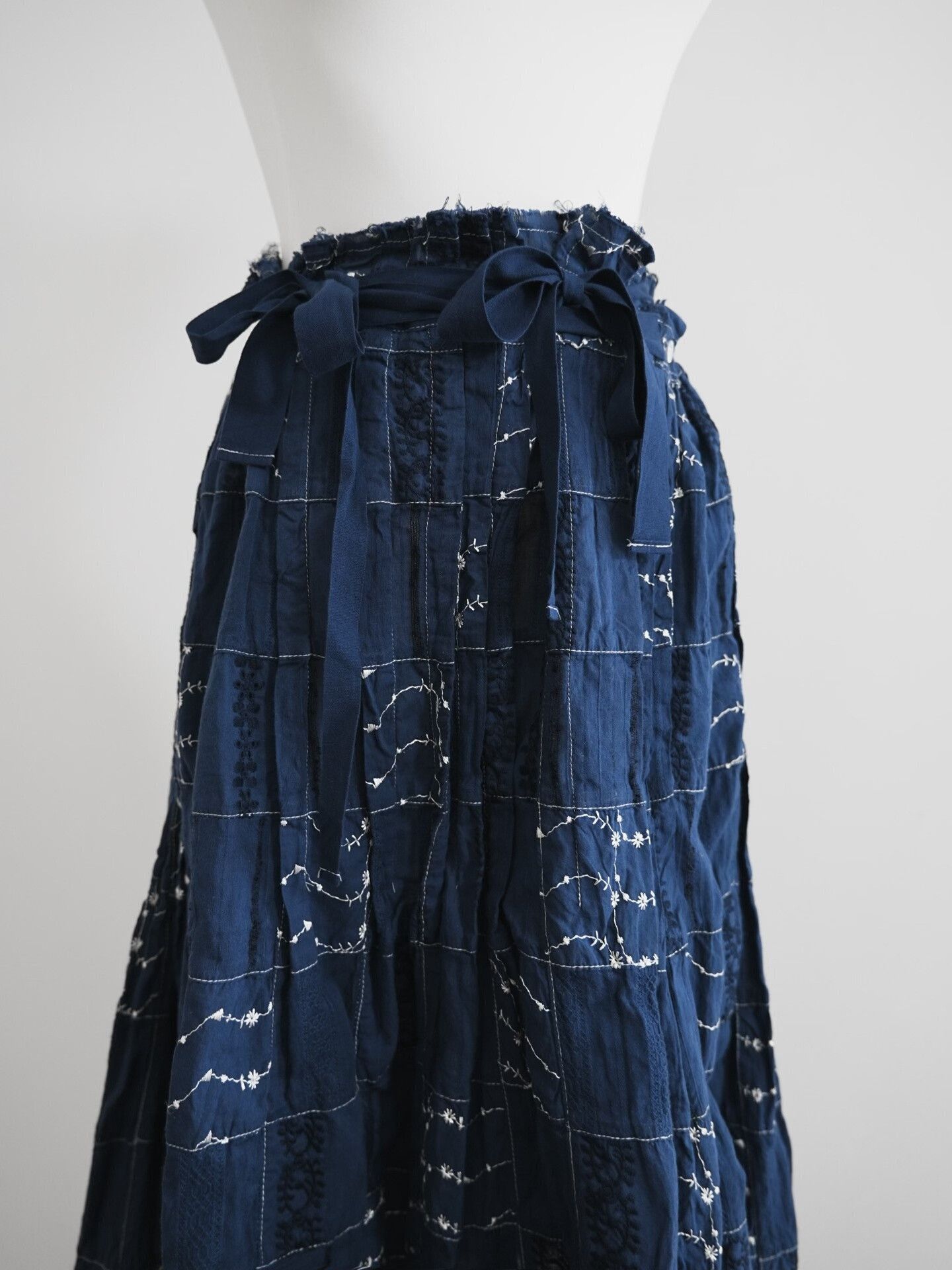 Comme des Garcons blue dyed patchwork embroidered skirt Size 23" - 3 Thumbnail