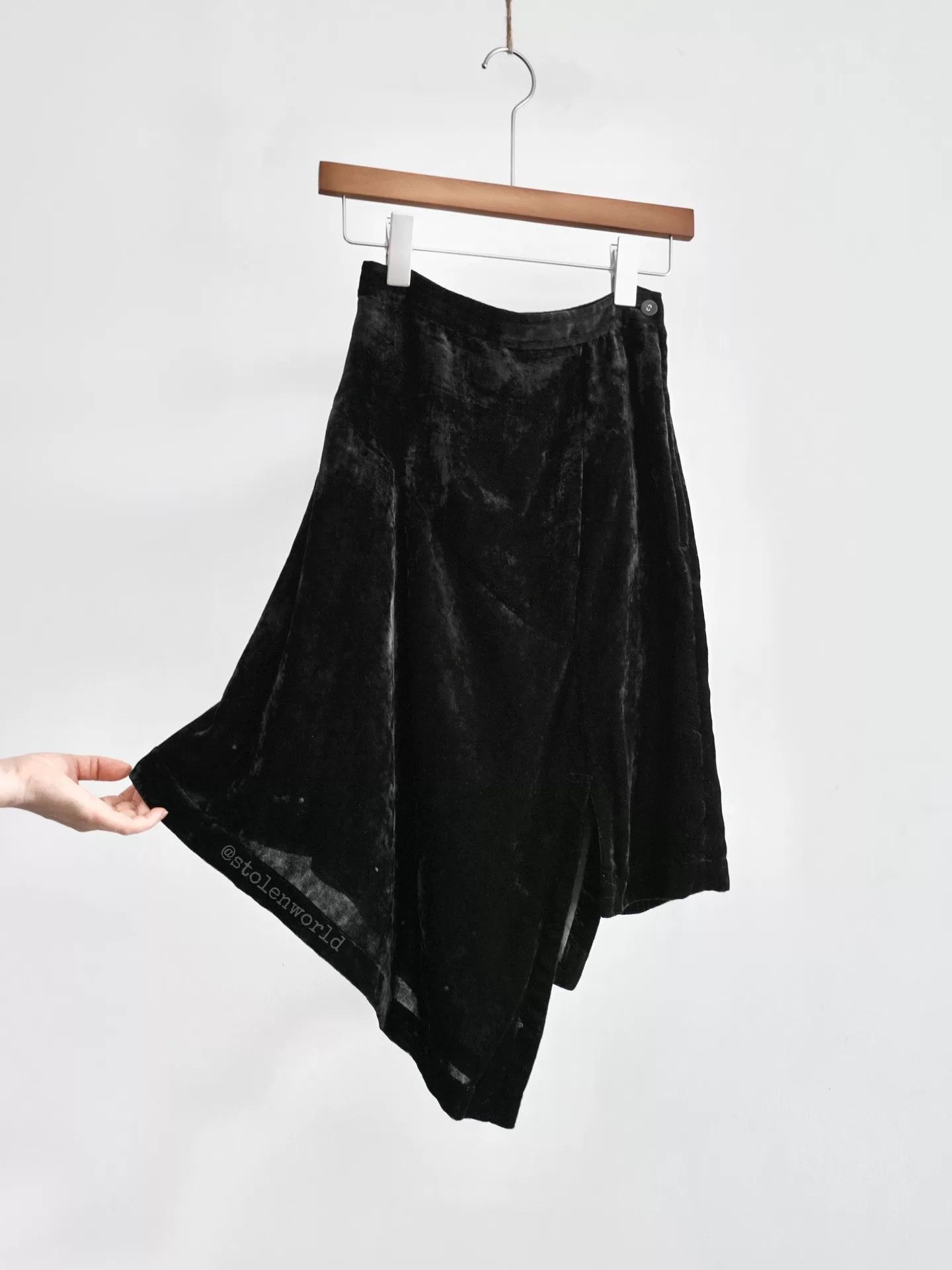 Comme des Garcons black velvet irregular hem skirt Size 22" - 2 Thumbnail