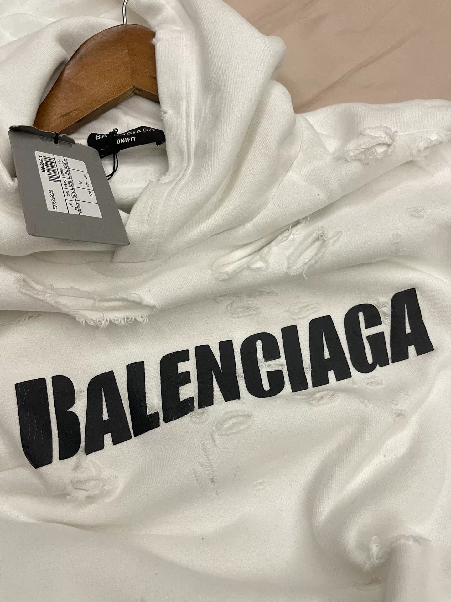 Balenciaga balenciaga destroyed white hoodie with logo Size US XS / EU 42 / 0 - 7 Thumbnail