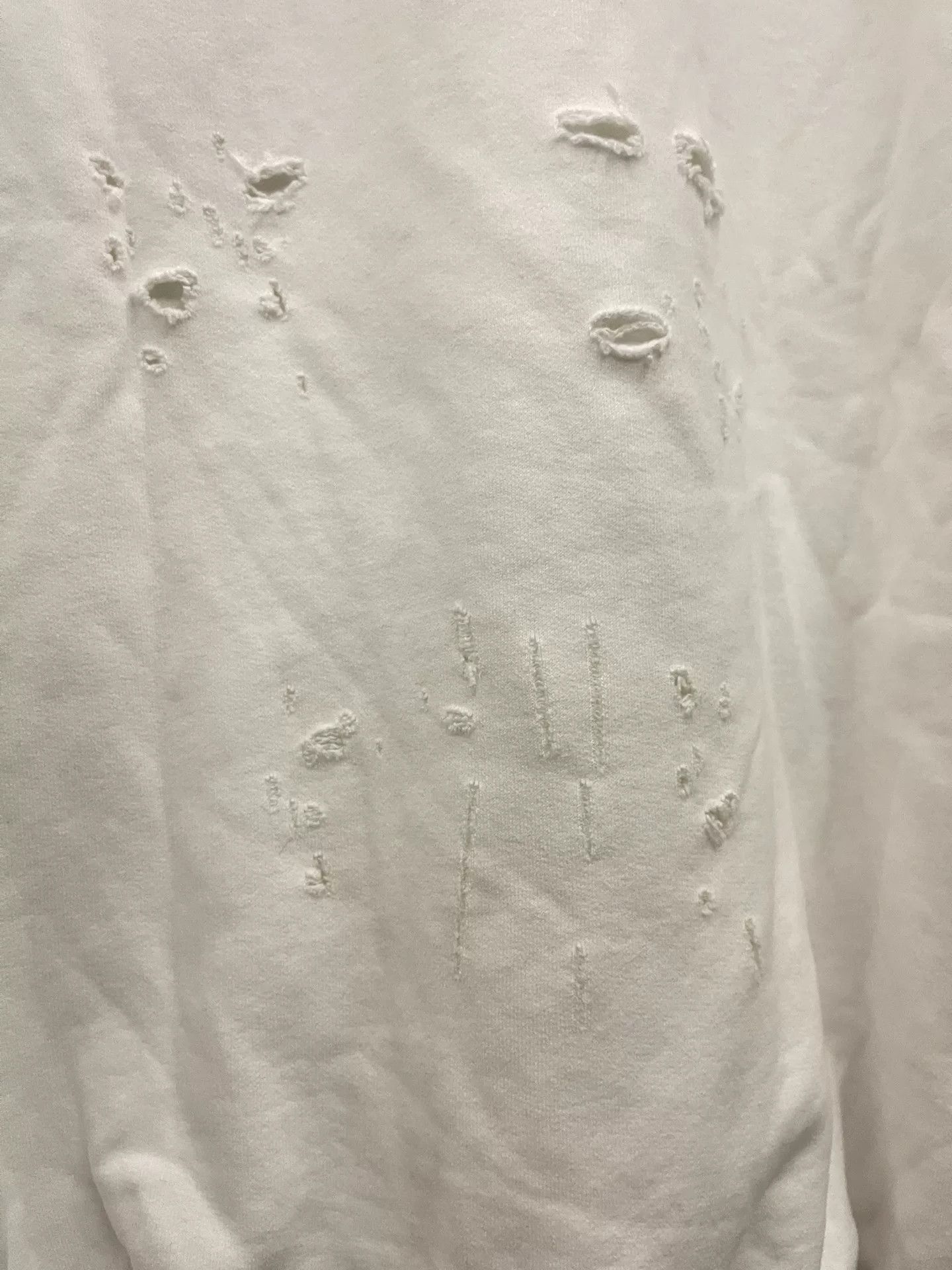 Balenciaga balenciaga destroyed white hoodie with logo Size US XS / EU 42 / 0 - 6 Thumbnail