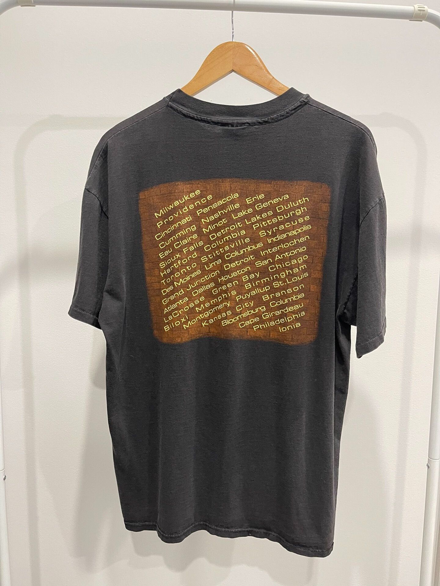 Vince vintage vince gill 1995 country music shirt Size US XL / EU 56 / 4 - 2 Thumbnail