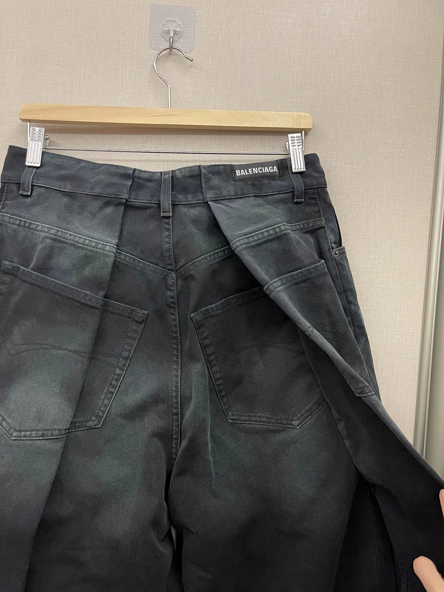 Balenciaga balenciaga baggy black wide-leg jeans Size US 26 / EU 42 - 5 Thumbnail