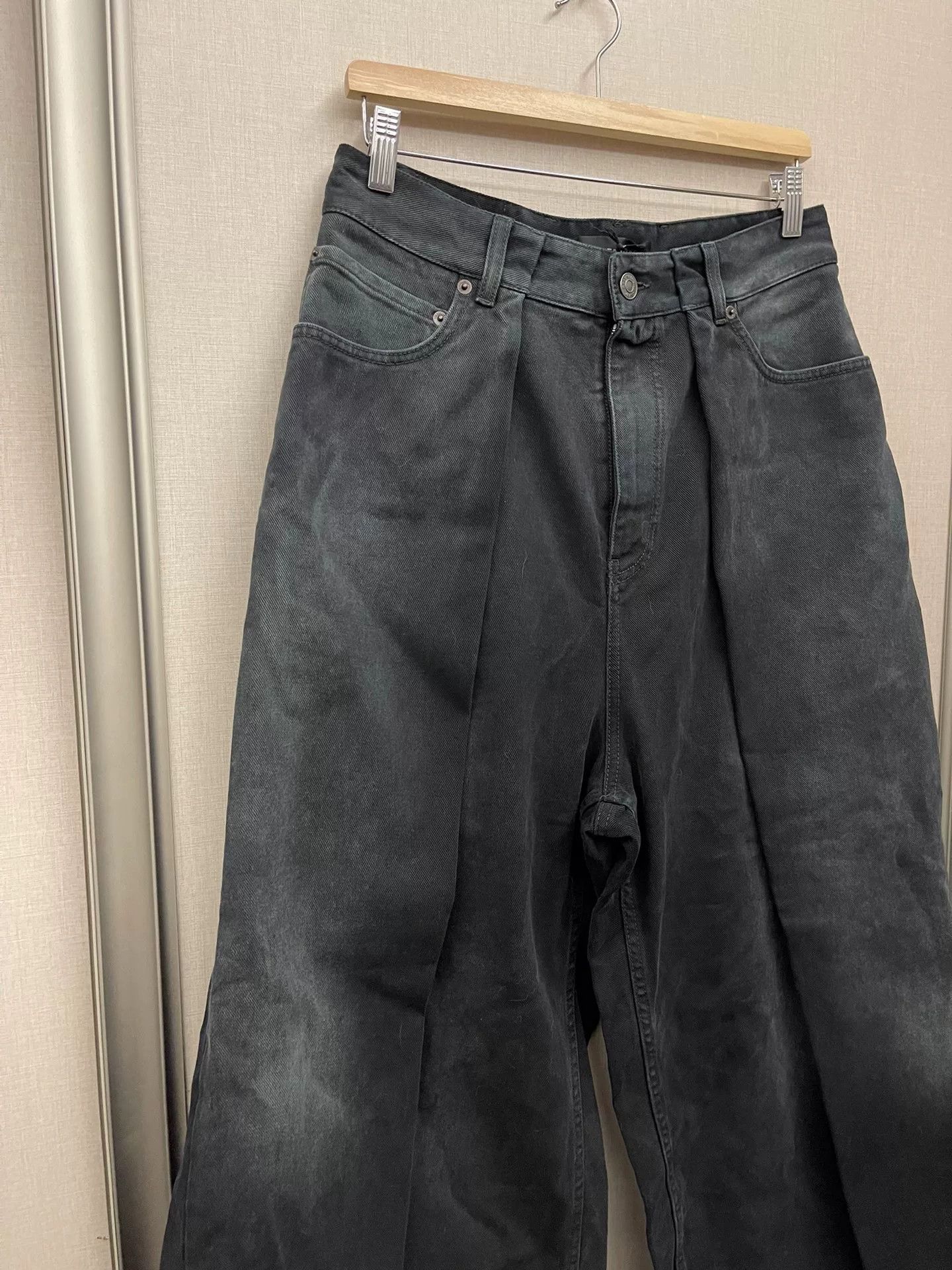 Balenciaga balenciaga baggy black wide-leg jeans Size US 26 / EU 42 - 3 Thumbnail