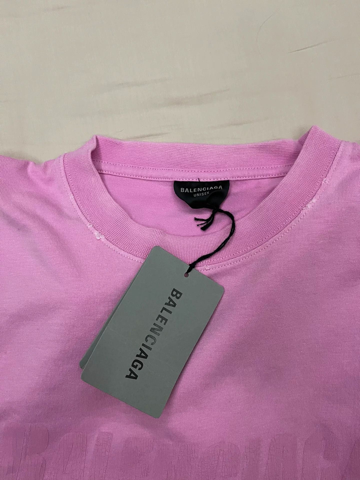 Balenciaga balenciaga pink logo short sleeve t-shirt Size US S / EU 44-46 / 1 - 7 Thumbnail