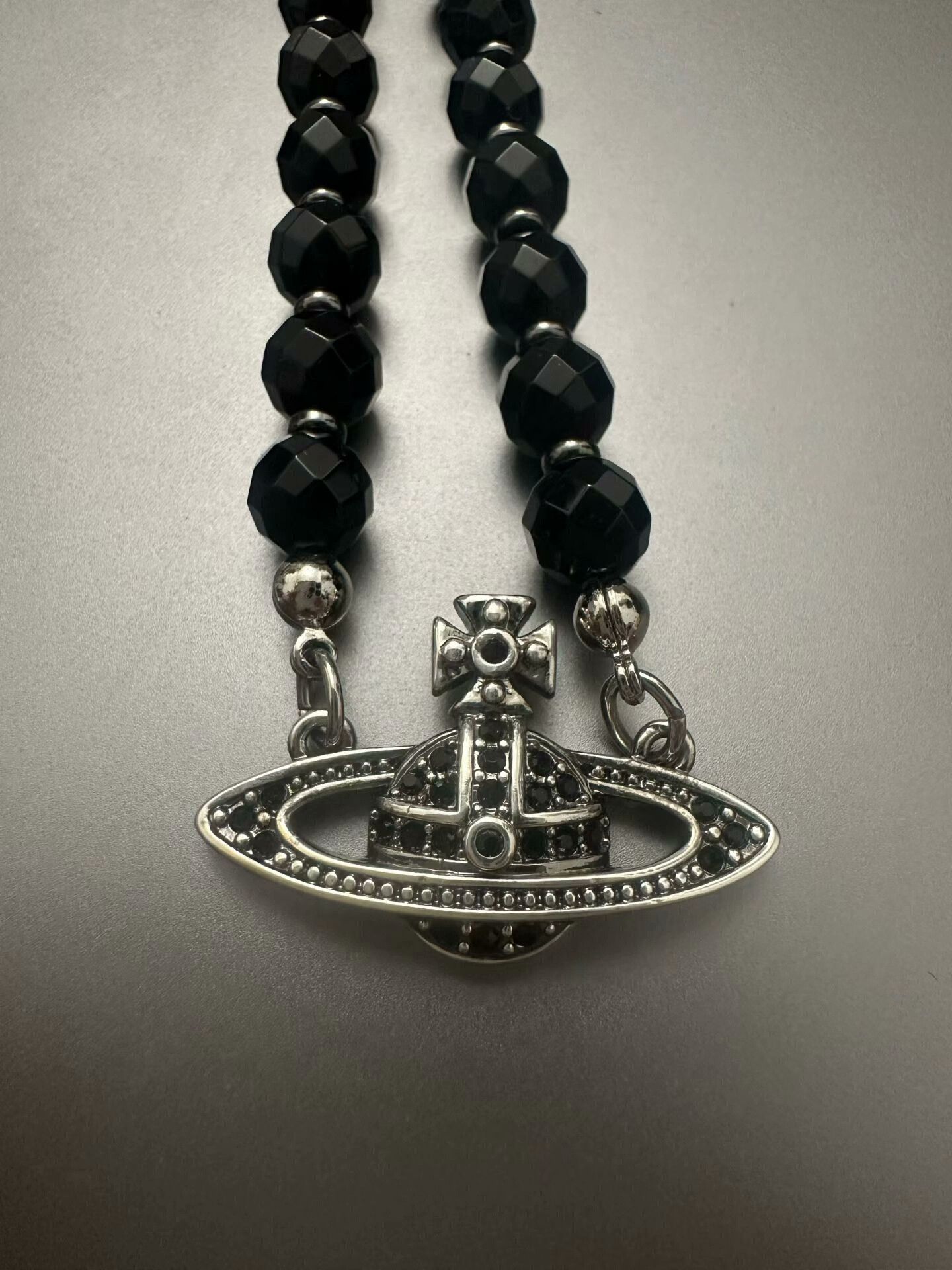 Vivienne Westwood vivienne westwood black onyx saturn necklace Size ONE SIZE - 3 Thumbnail