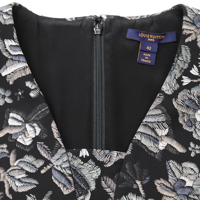 Louis Vuitton Louis Vuitton Louis Vuitton 2023AW Botanical Flower 100% Silk Dress Textile Dresses DUTY FREE for USA Size ONE SIZE - 11 Thumbnail