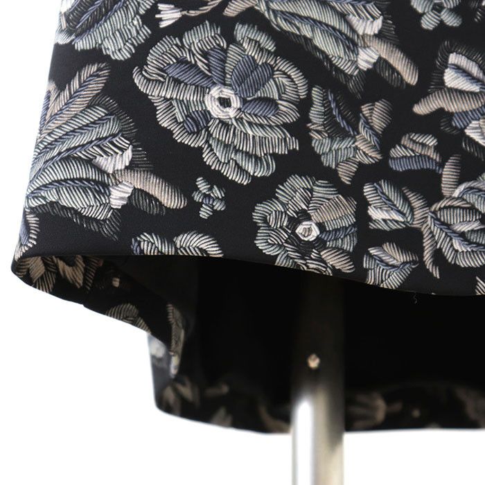 Louis Vuitton Louis Vuitton Louis Vuitton 2023AW Botanical Flower 100% Silk Dress Textile Dresses DUTY FREE for USA Size ONE SIZE - 14 Thumbnail