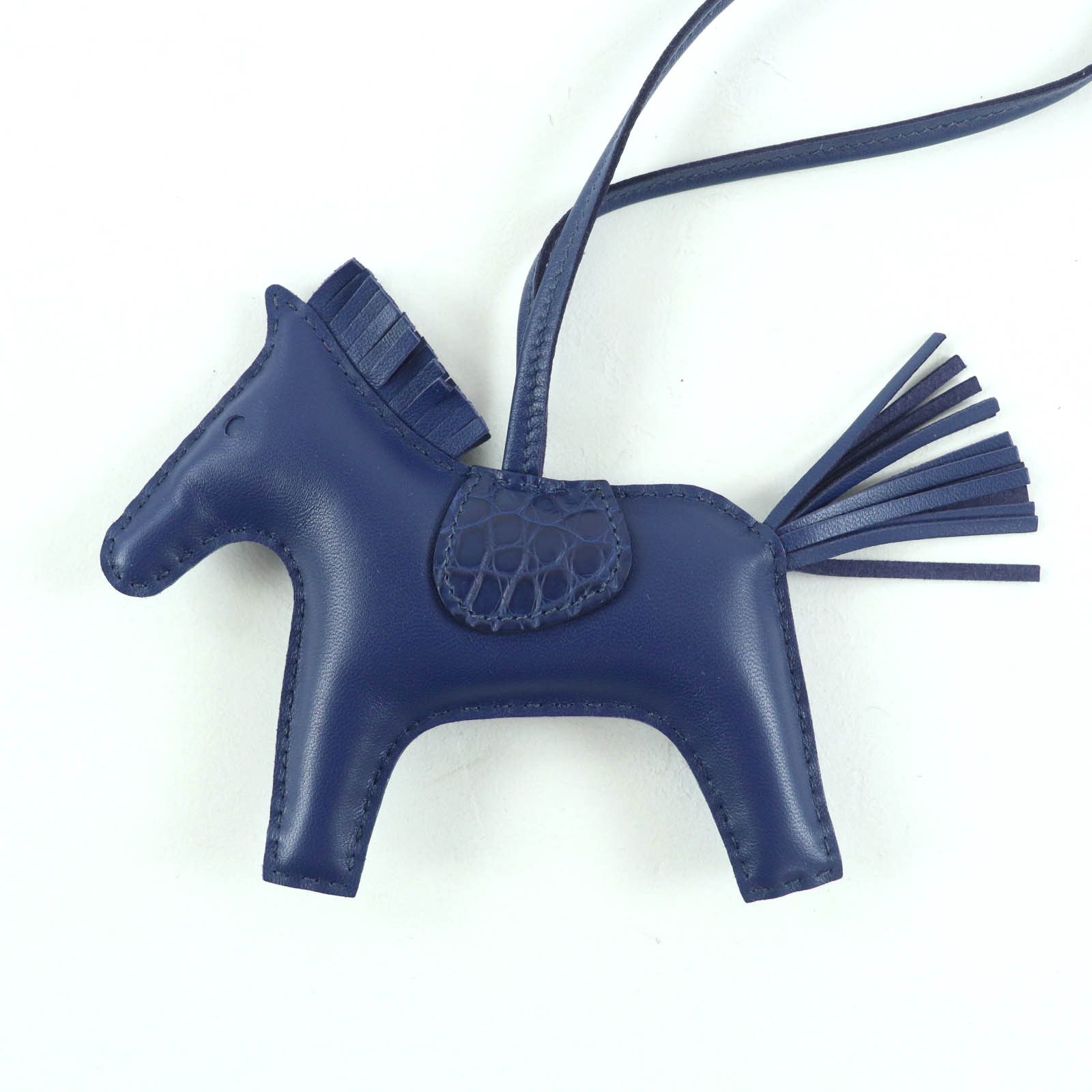 Hermes Hermes Hermès Rodeo Charm Touch MM Charm Leather Charm Stamp U (2022) DUTY FREE for USA Size ONE SIZE - 4 Thumbnail