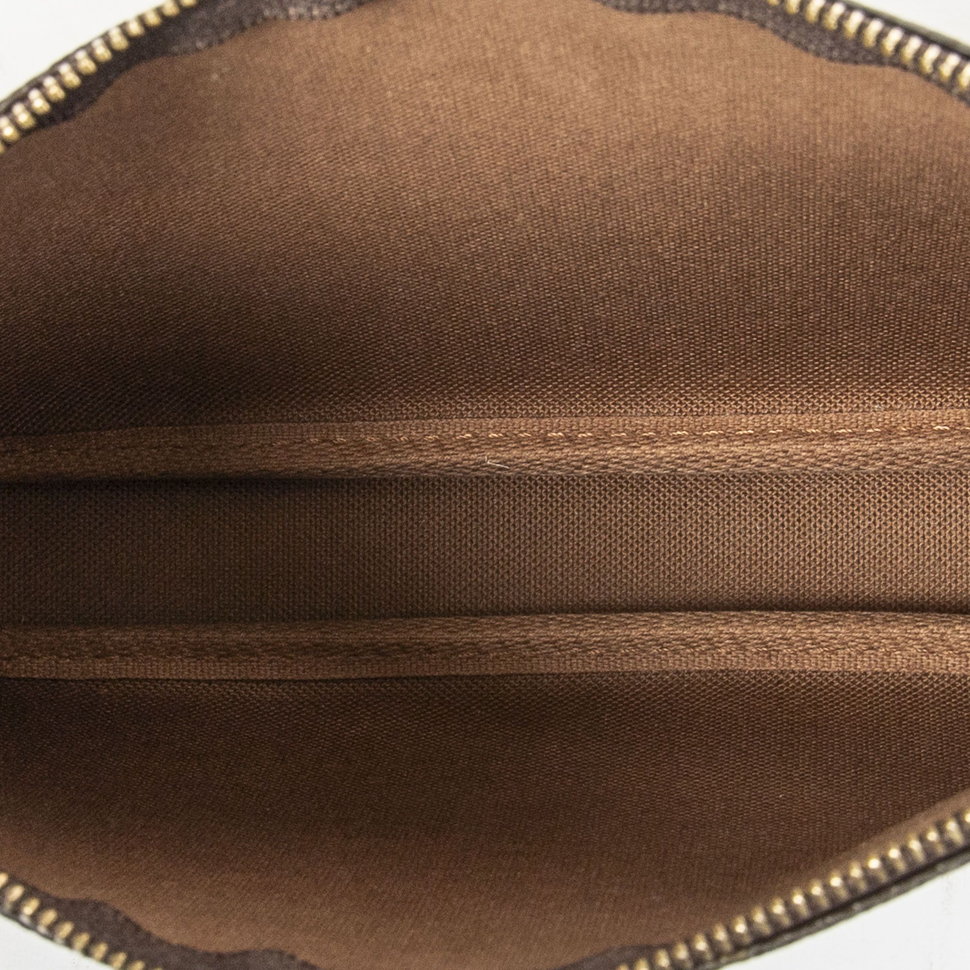 Louis Vuitton Accessory Pouch Size ONE SIZE - 9 Thumbnail