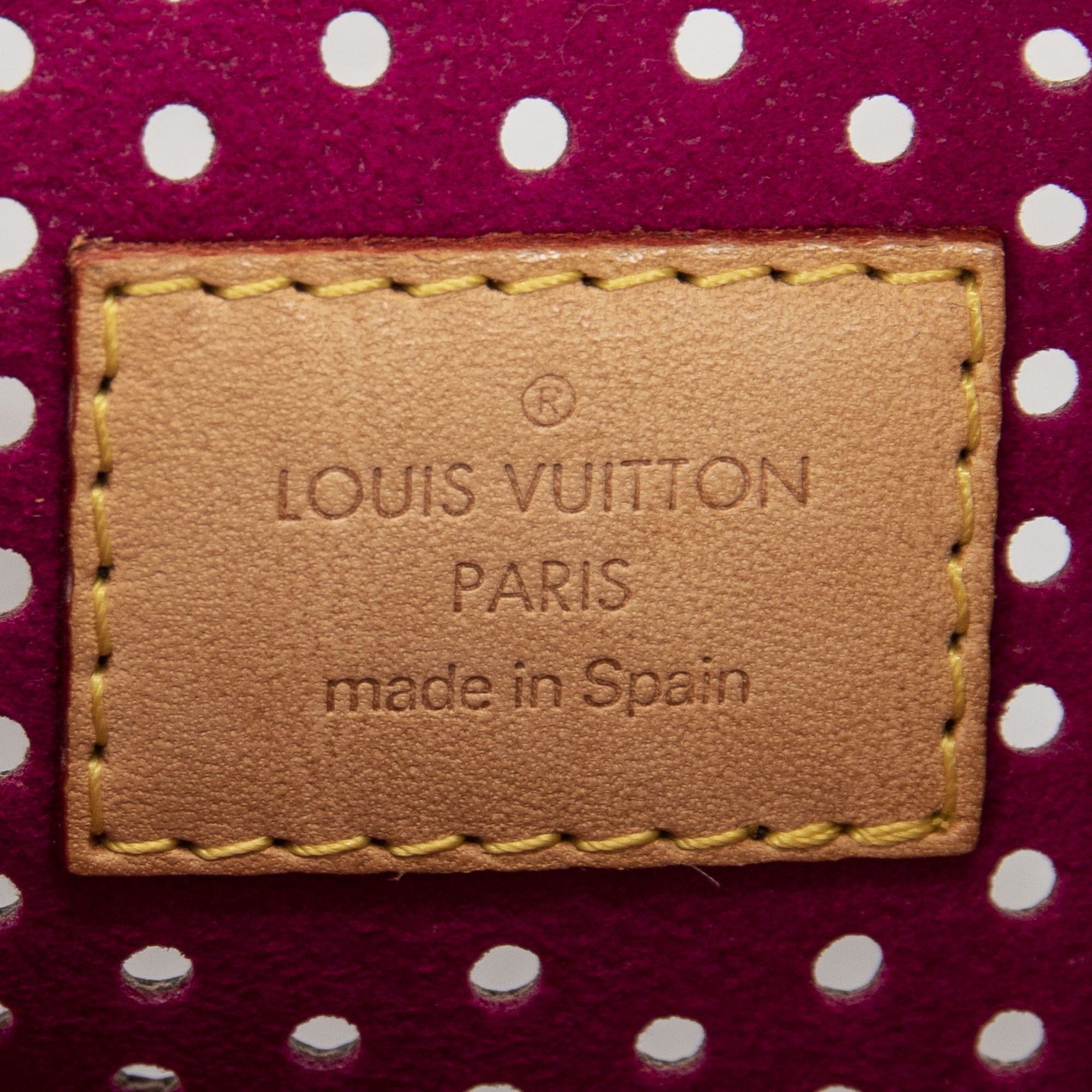 Louis Vuitton Pochette Accessoires Size ONE SIZE - 10 Thumbnail