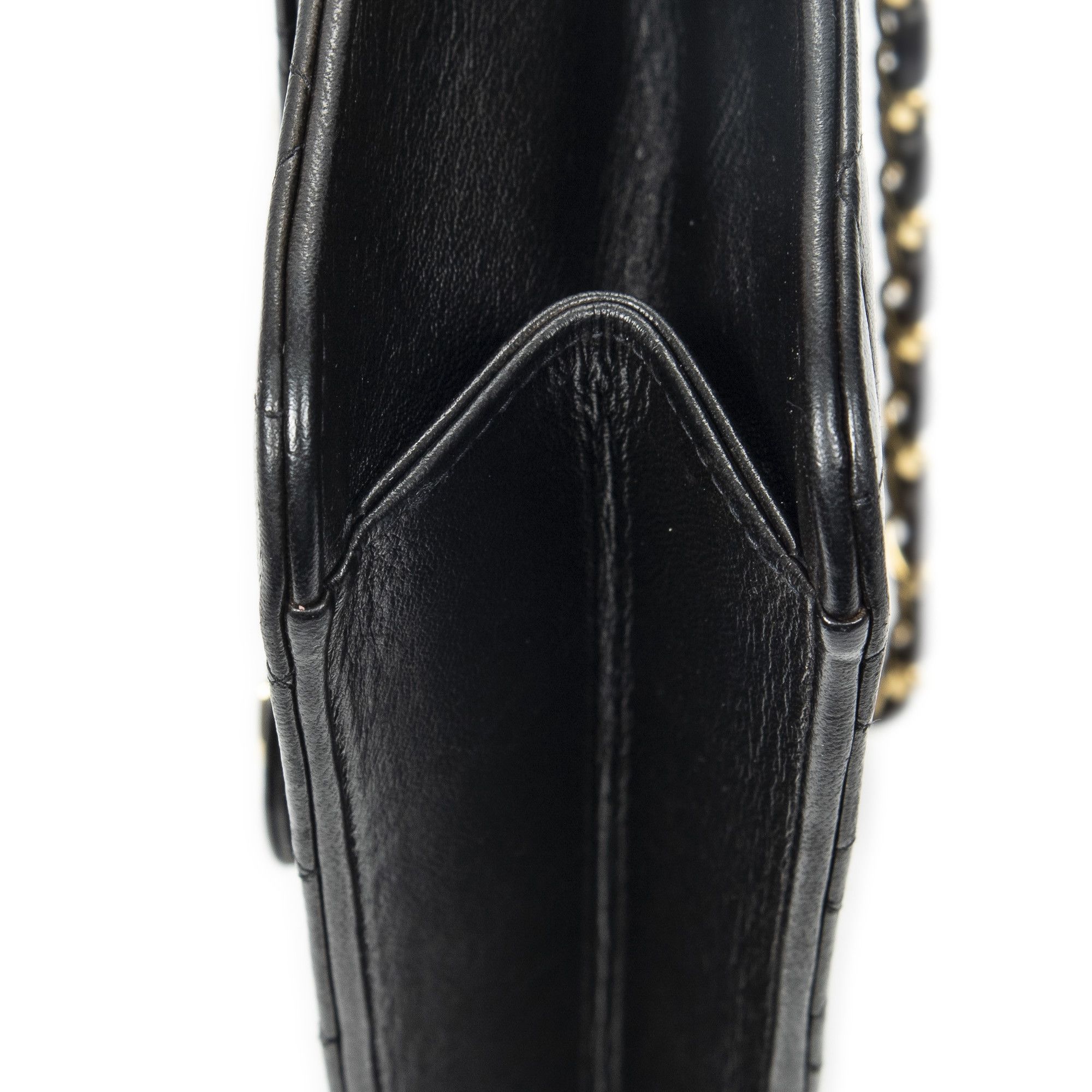 Chanel Vintage Push Lock Straight Flap Size ONE SIZE - 7 Thumbnail