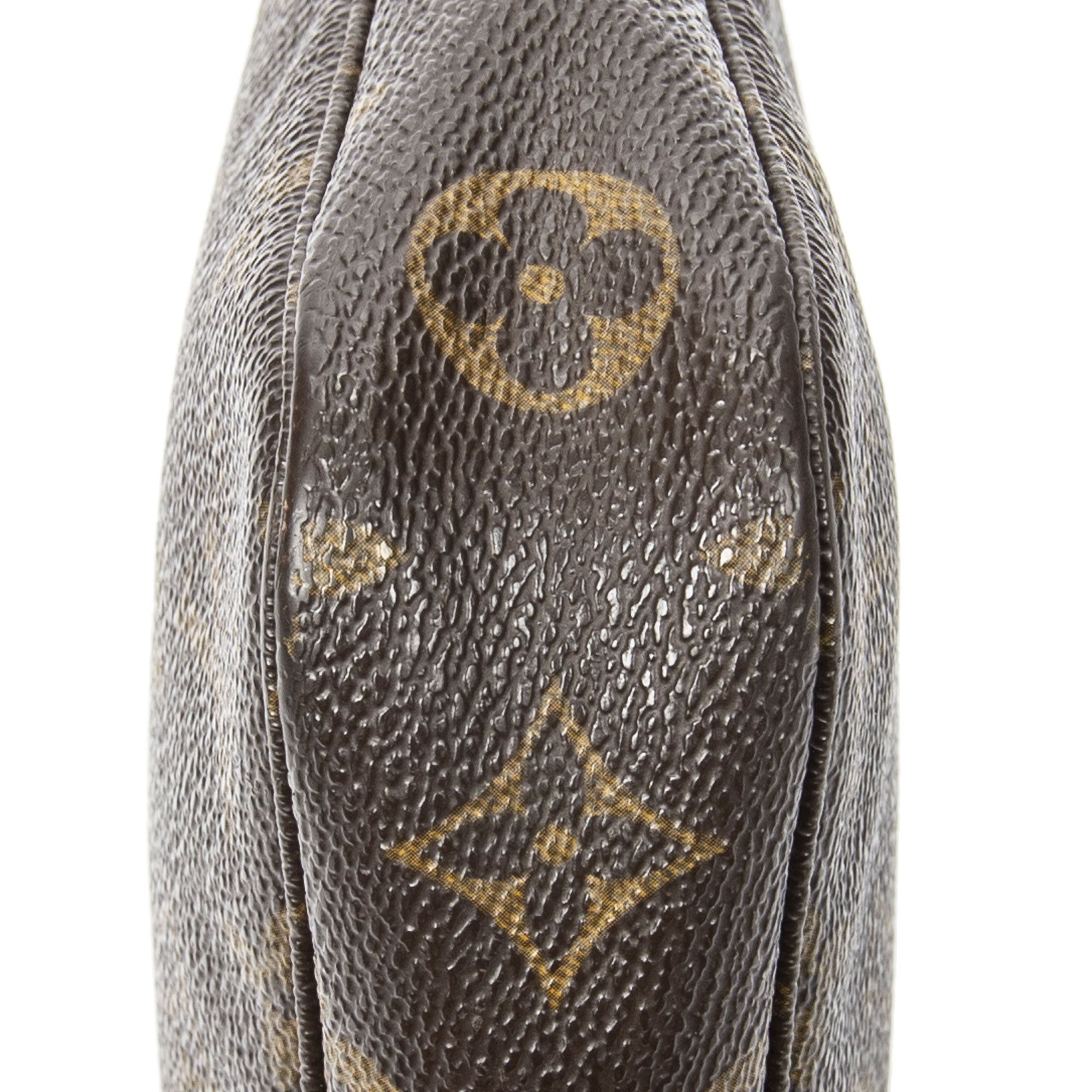 Louis Vuitton Pochette Accessoires Size ONE SIZE - 8 Thumbnail