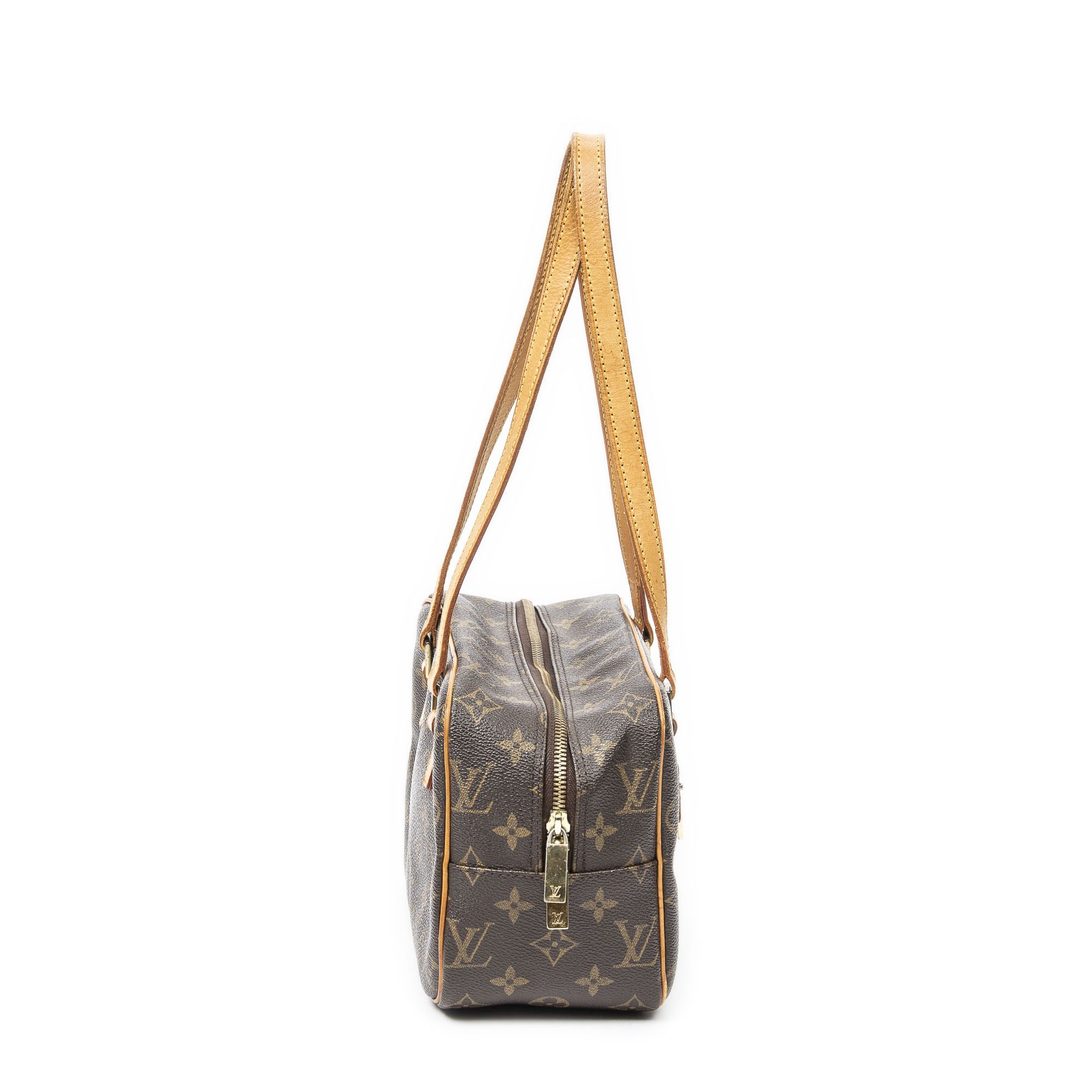 Louis Vuitton Cite MM Size ONE SIZE - 4 Thumbnail