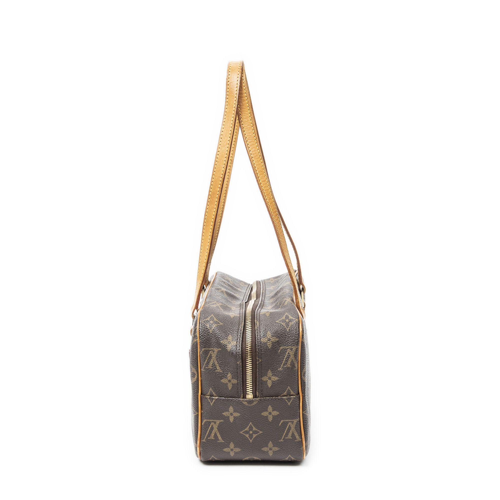 Louis Vuitton Cite MM Size ONE SIZE - 3 Thumbnail