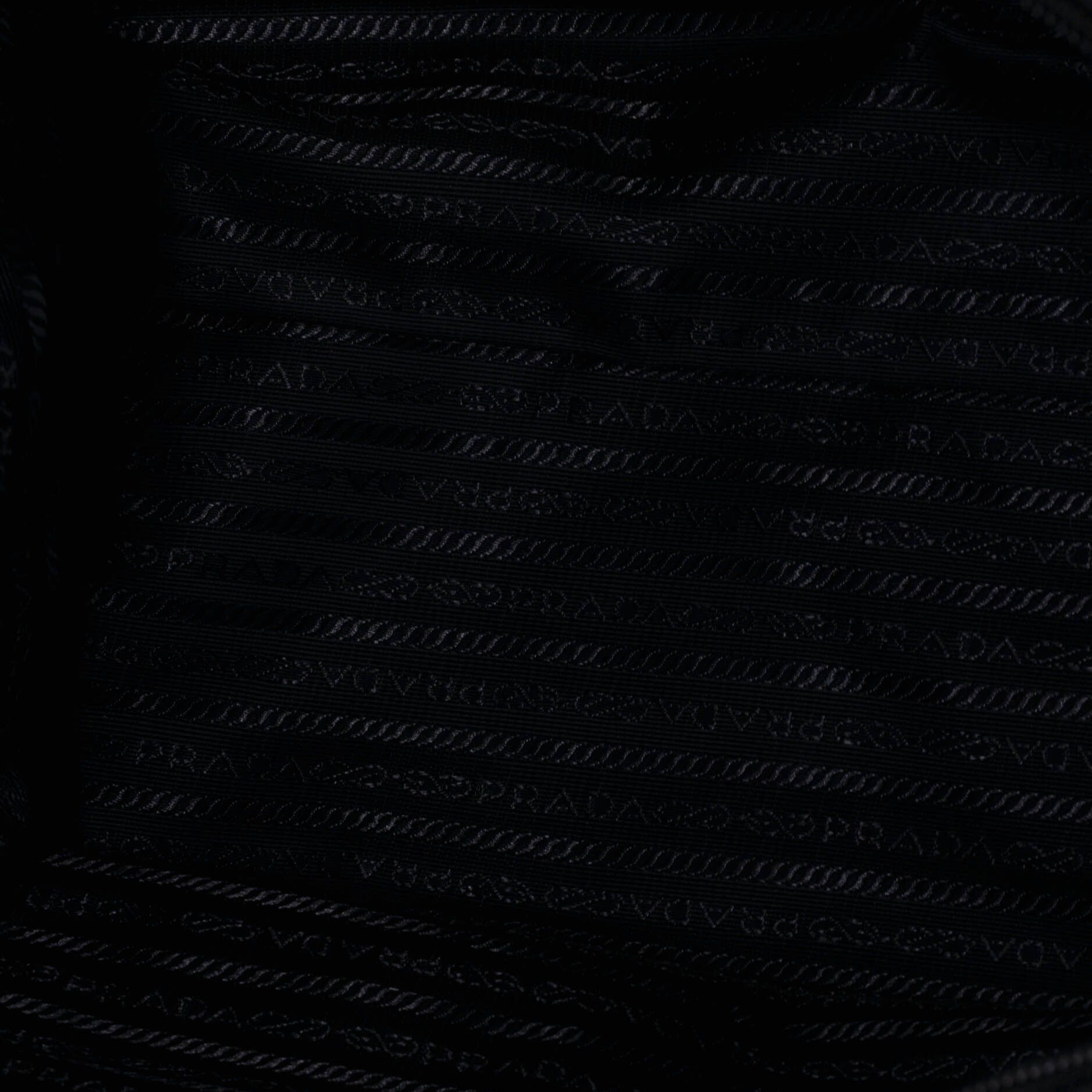Prada Re-Edition 1978 Pocket Tote Re-Nylon with Saffiano Lea Size ONE SIZE - 4 Thumbnail