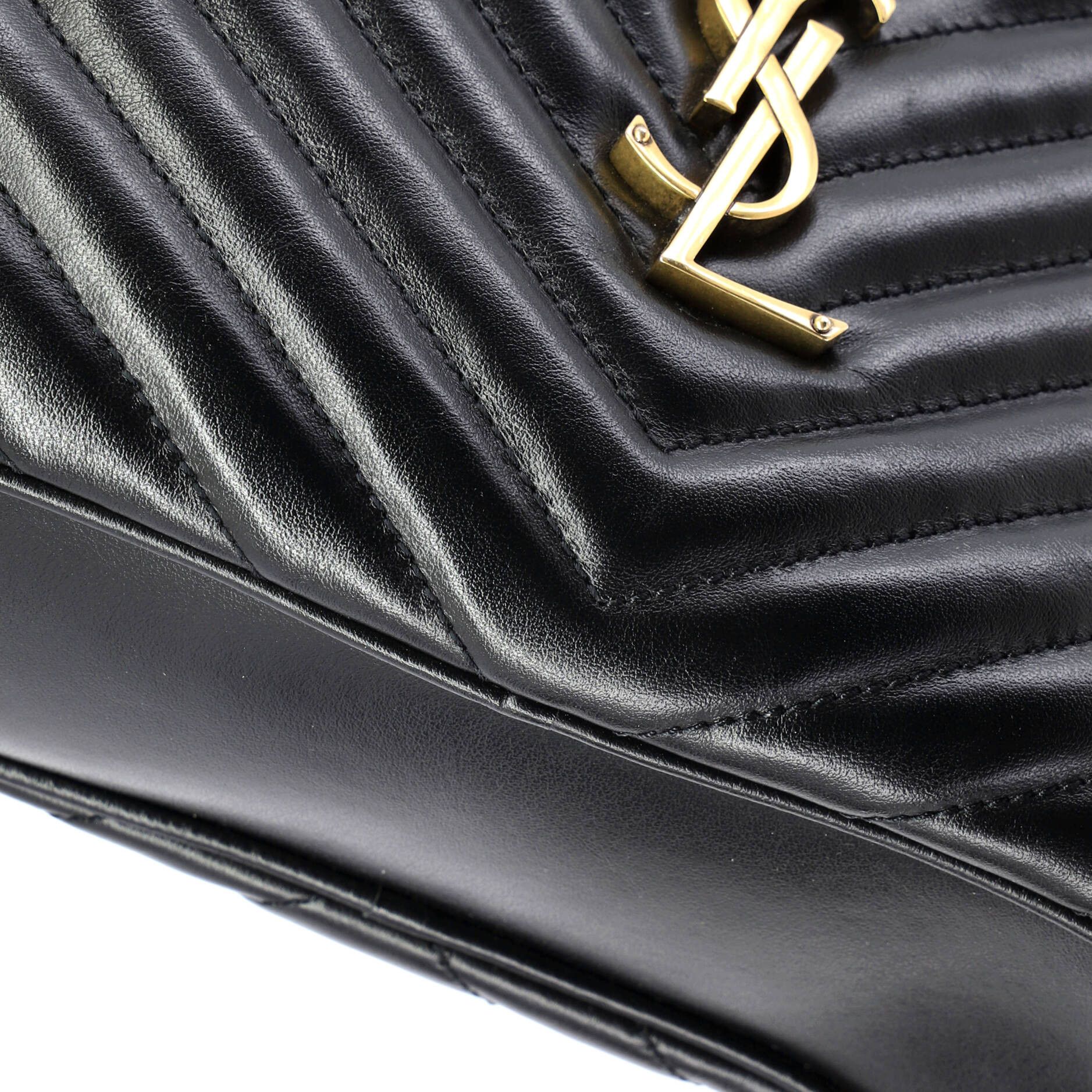 Saint Laurent Paris Saint Laurent Lou Camera Bag Matelasse Chevron Leather Small Size ONE SIZE - 6 Thumbnail