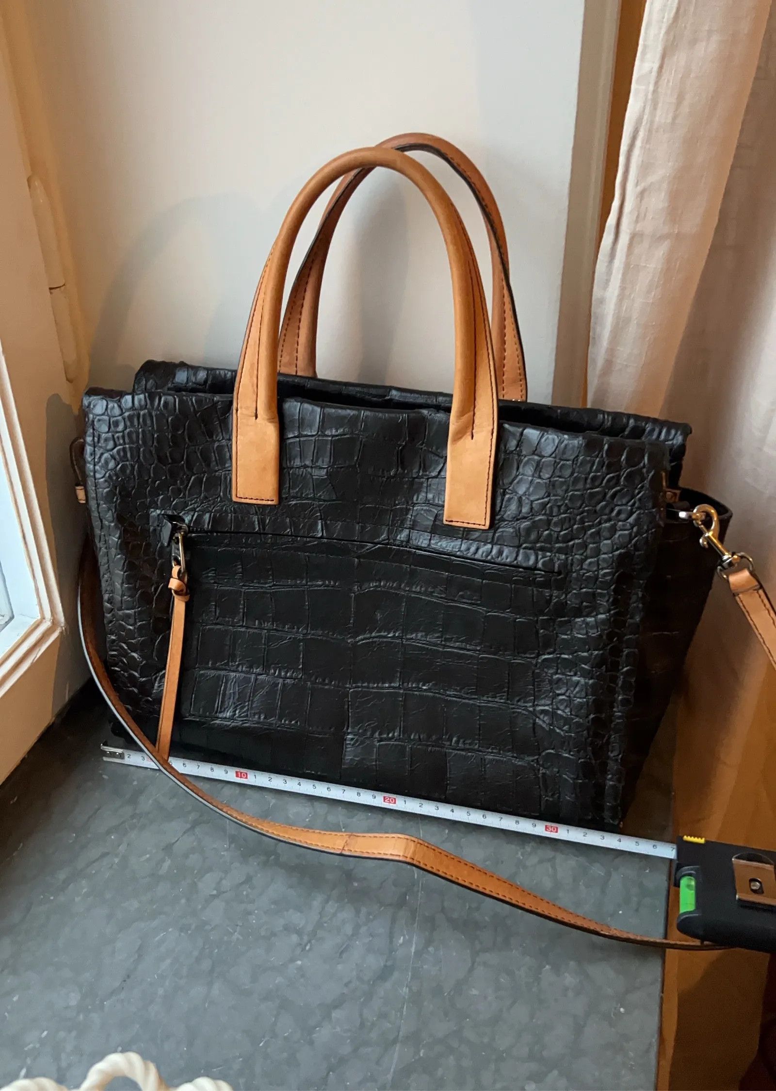 Coach Coach Coach Bleecker Matte Croc Embossed Leather Bucket Bag Size ONE SIZE - 4 Thumbnail