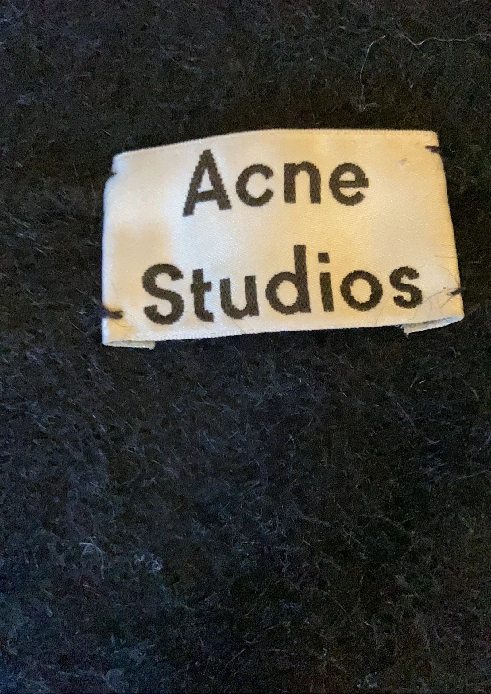 Acne Studios Acne Studios Cardigan Size S / US 4 / IT 40 - 2 Thumbnail