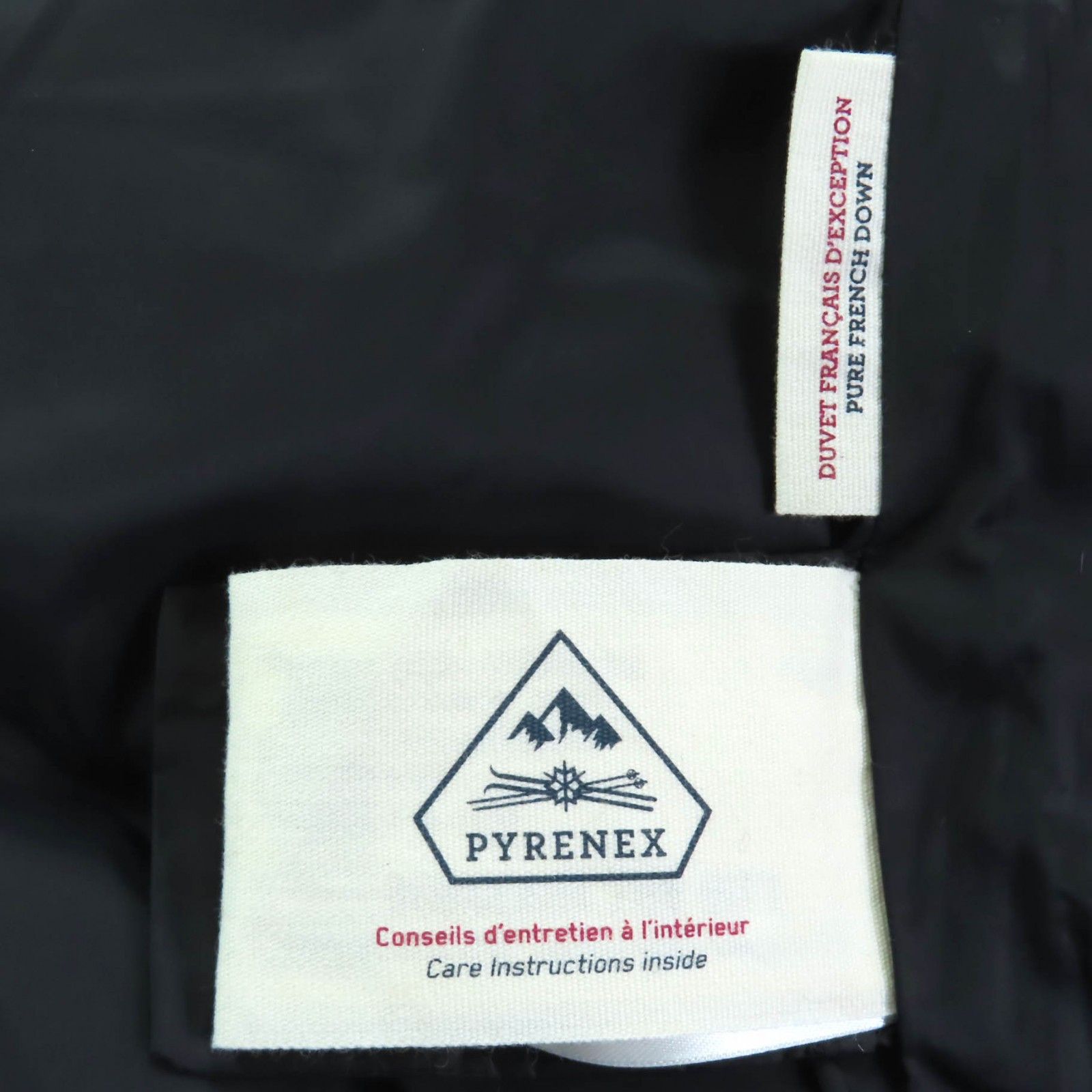 Other Other Pyrenex BORDEAUX FUR INT’L Polyester Down Jacket Plastic / Synthetic Outerwear DUTY FREE for USA Size ONE SIZE - 10 Thumbnail