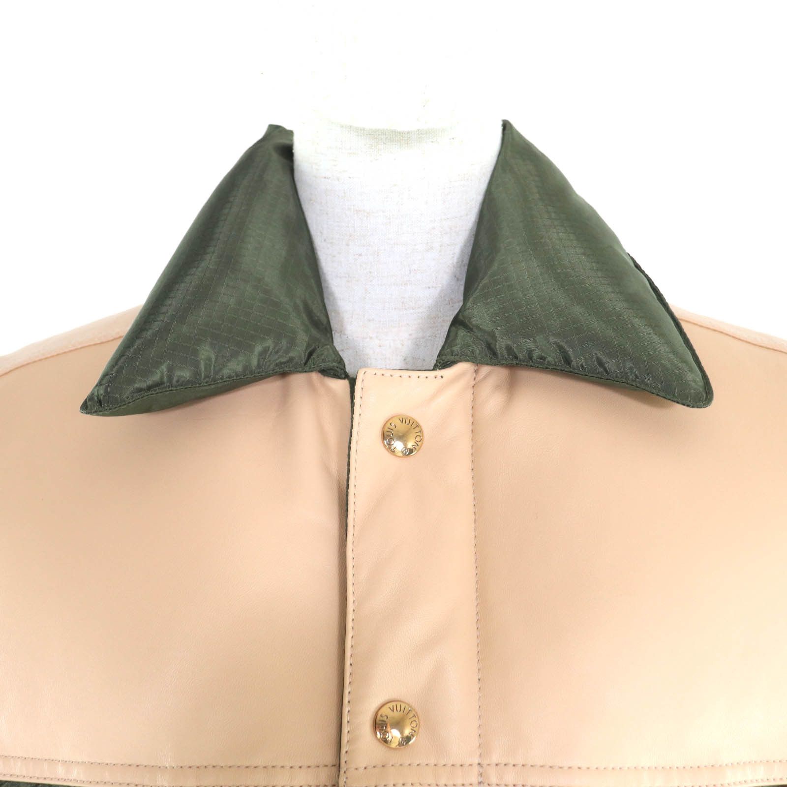 Louis Vuitton Louis Vuitton Louis Vuitton Down Nylon Vest Plastic / Synthetic Outerwear DUTY FREE for USA Size ONE SIZE - 4 Thumbnail
