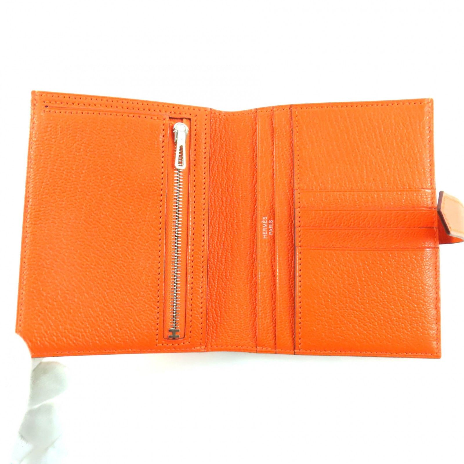 Hermes Hermes Hermès BEAN Compact Leather Bifold Wallet Leather Short Wallet Stamp W (2024) DUTY FREE for USA Size ONE SIZE - 6 Thumbnail