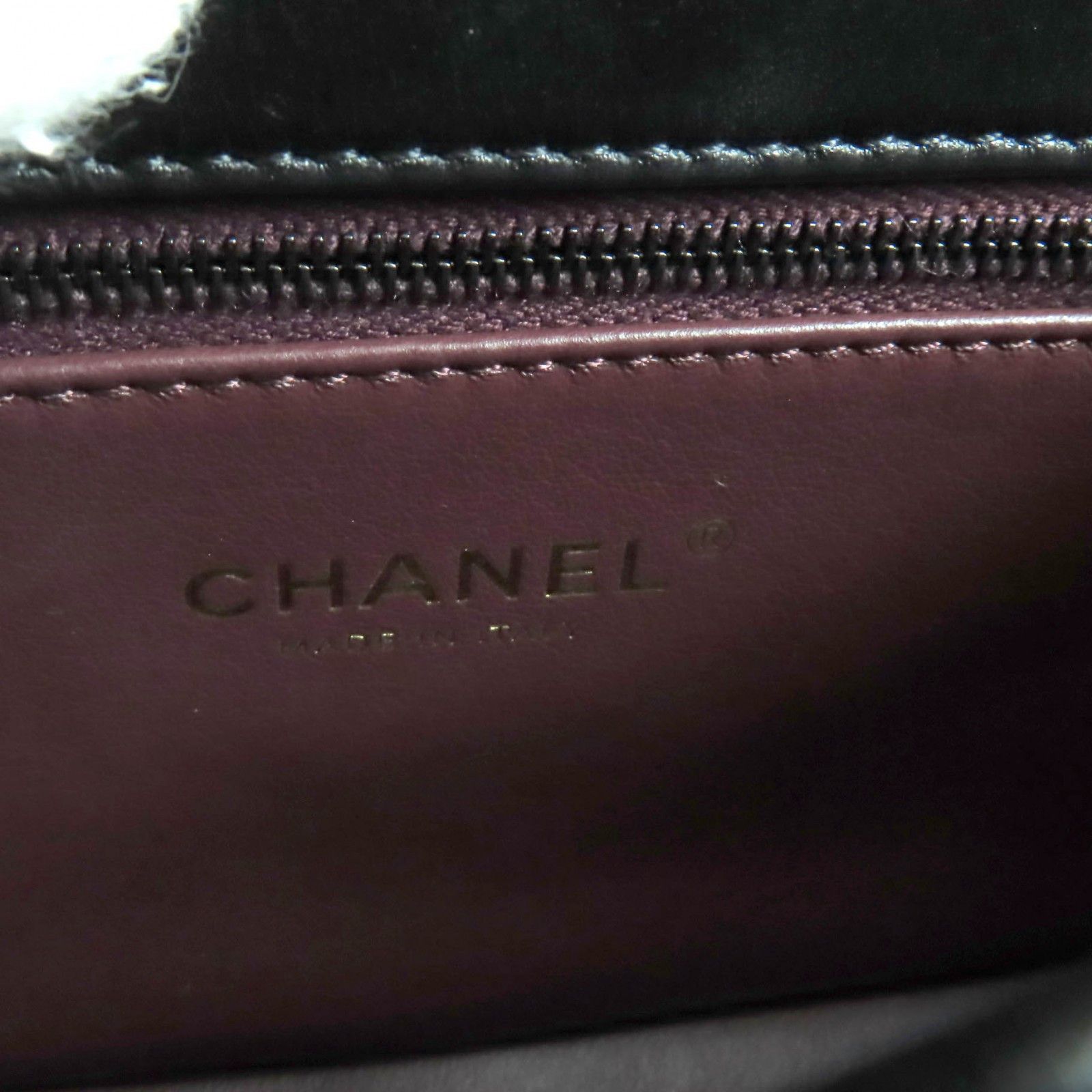 Chanel Chanel Chanel Trendy CC Lambskin Shoulder Bag Leather Shoulder Bag DUTY FREE for USA Size ONE SIZE - 14 Thumbnail
