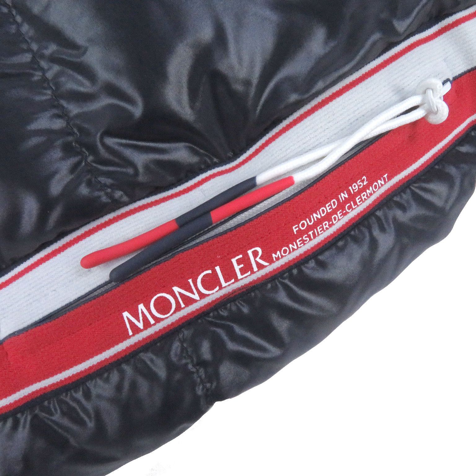 Moncler Moncler Moncler DINCER GIUBOTTO Nylon Down Jacket Textile Outerwear DUTY FREE for USA Size ONE SIZE - 7 Thumbnail