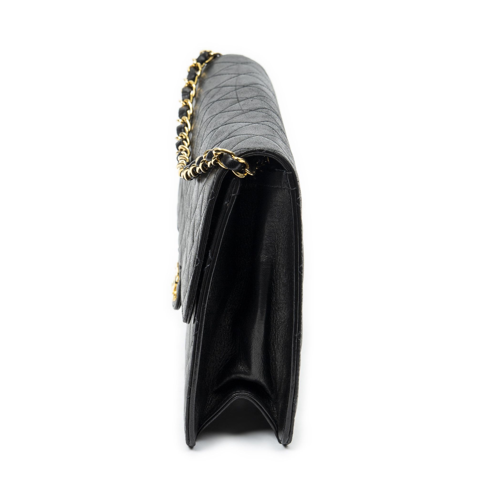 Chanel Vintage Push Lock Straight Flap Size ONE SIZE - 3 Thumbnail