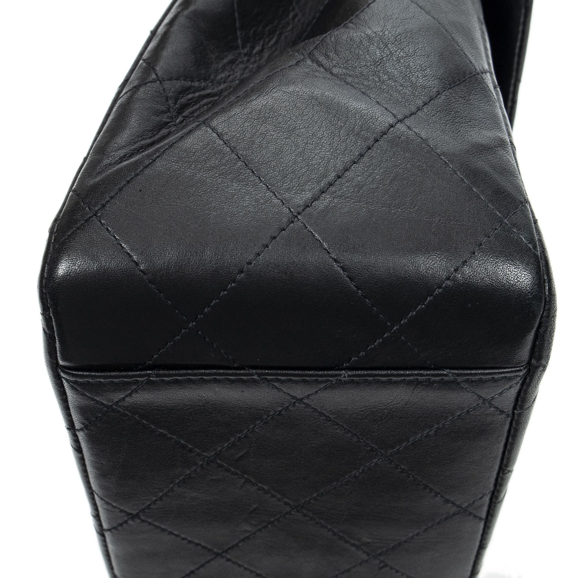 Chanel Maxi Jumbo XL Flap Size ONE SIZE - 7 Thumbnail