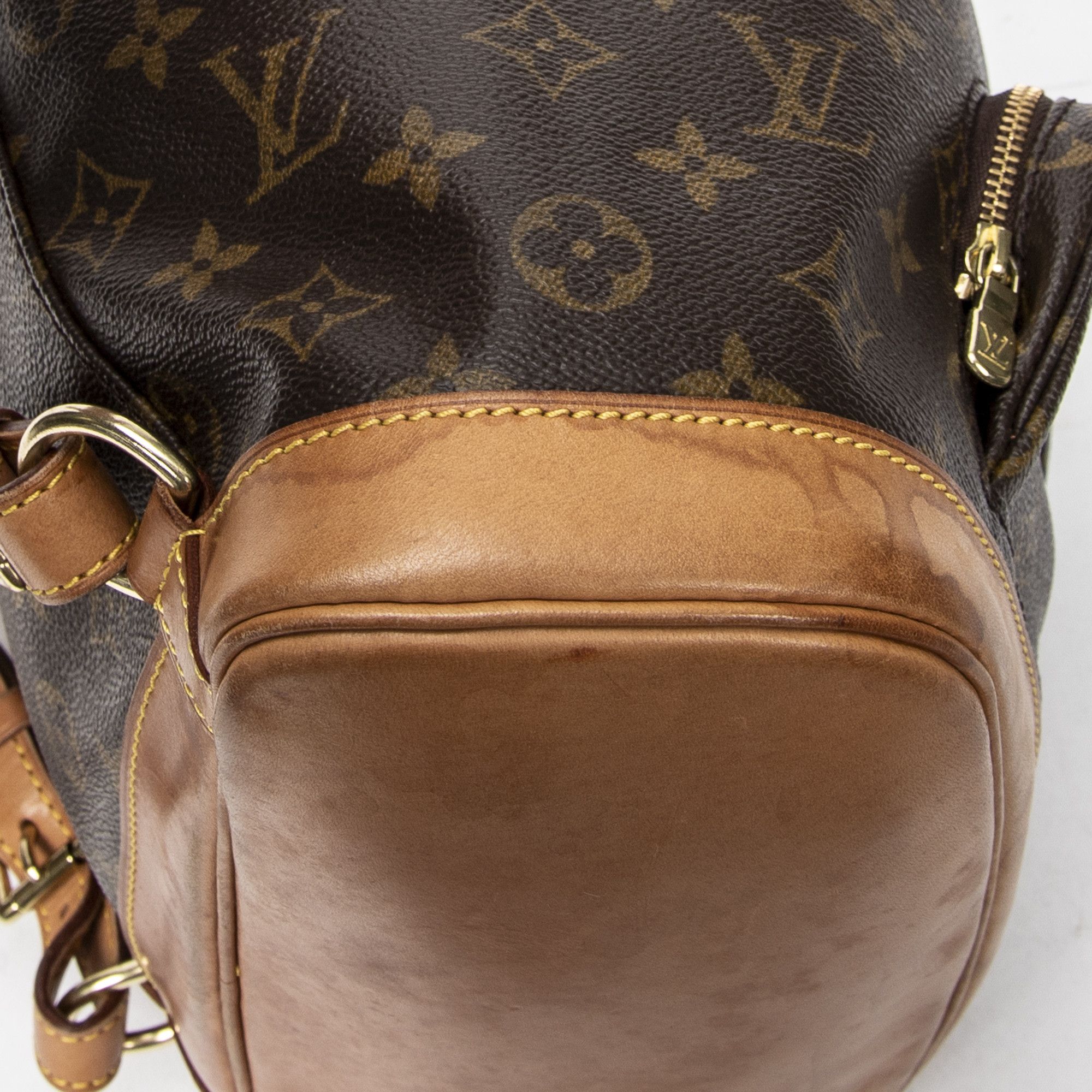 Louis Vuitton Montsouris MM Size ONE SIZE - 7 Thumbnail
