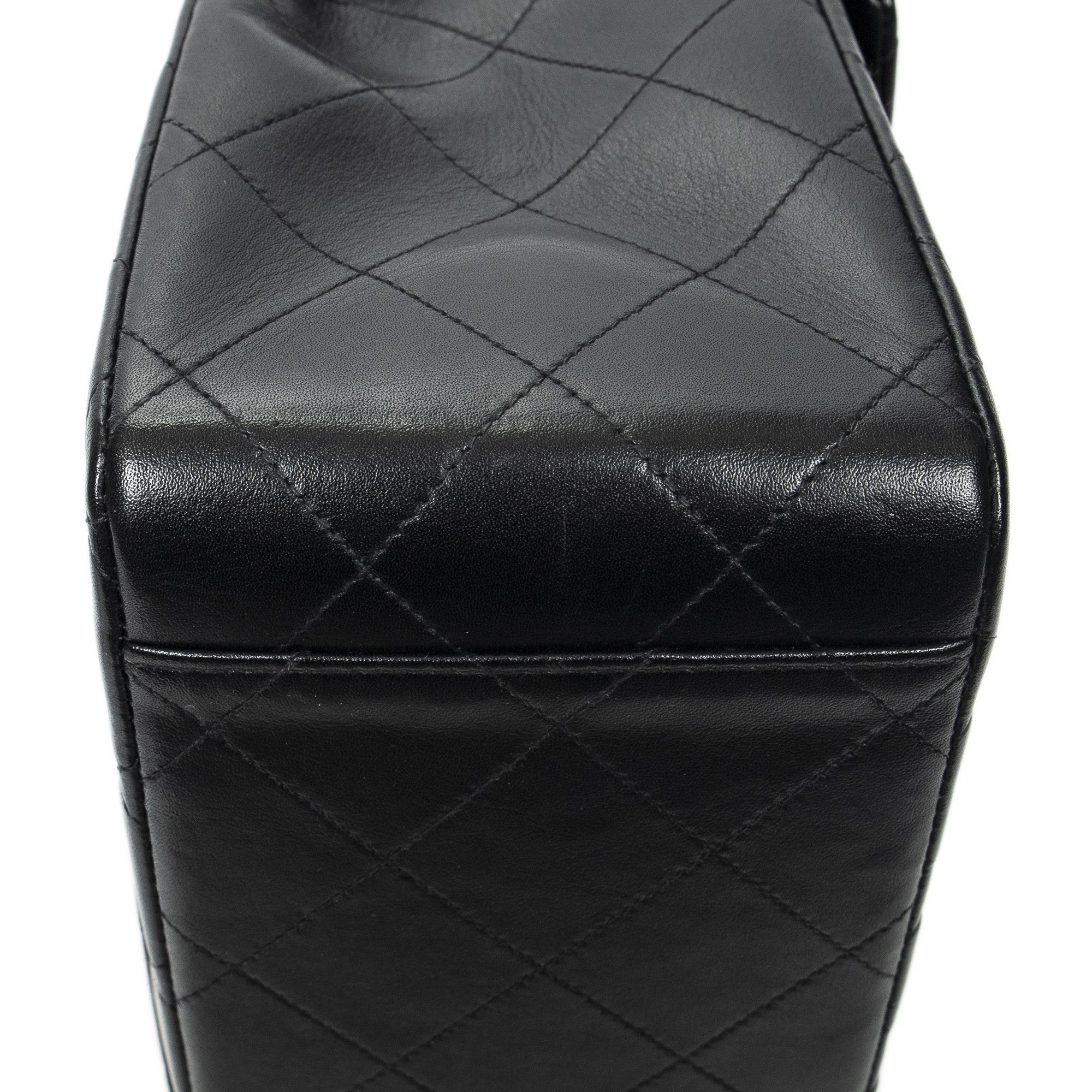 Chanel Maxi Jumbo XL Flap Size ONE SIZE - 8 Thumbnail