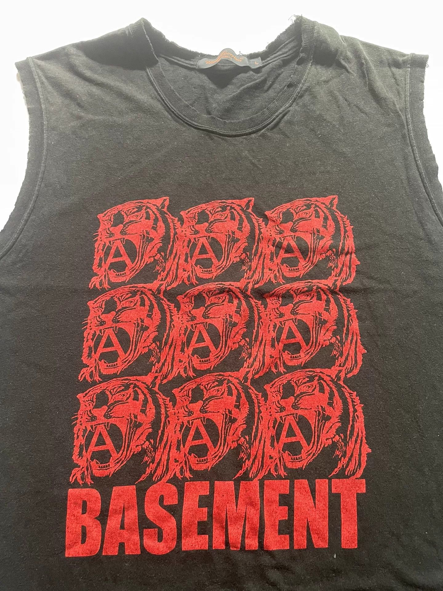 Undercover black sleeveless tank top with graphic design Size US L / EU 52-54 / 3 - 2 Thumbnail