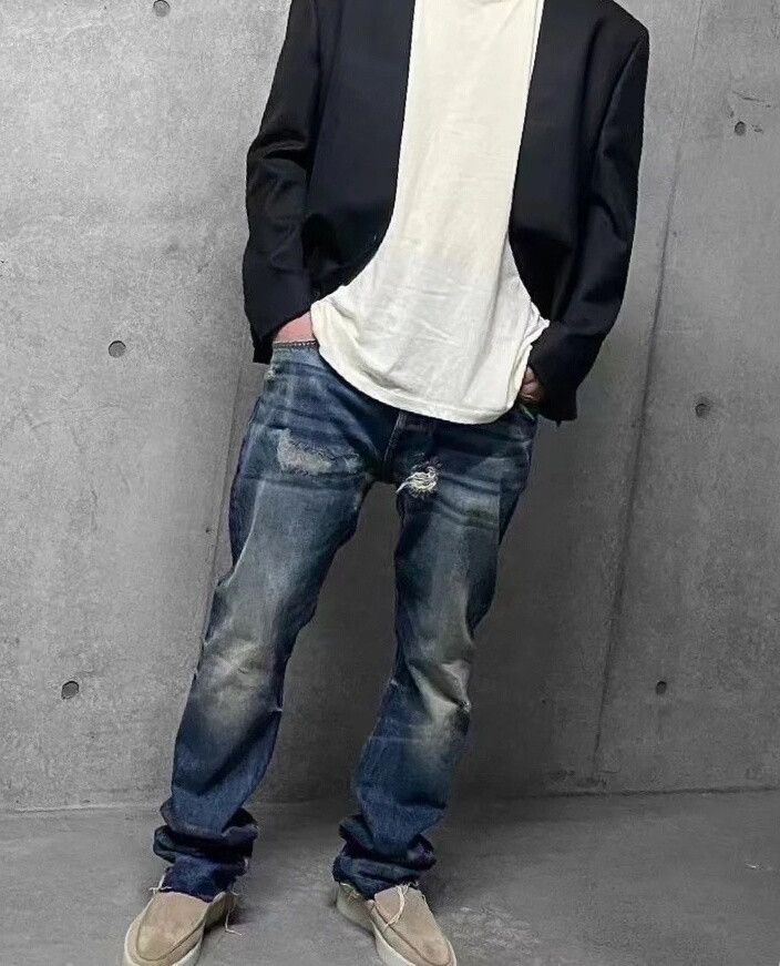 Fear of God fear of god distressed wash denim pants Size US 34 / EU 50 - 2 Thumbnail