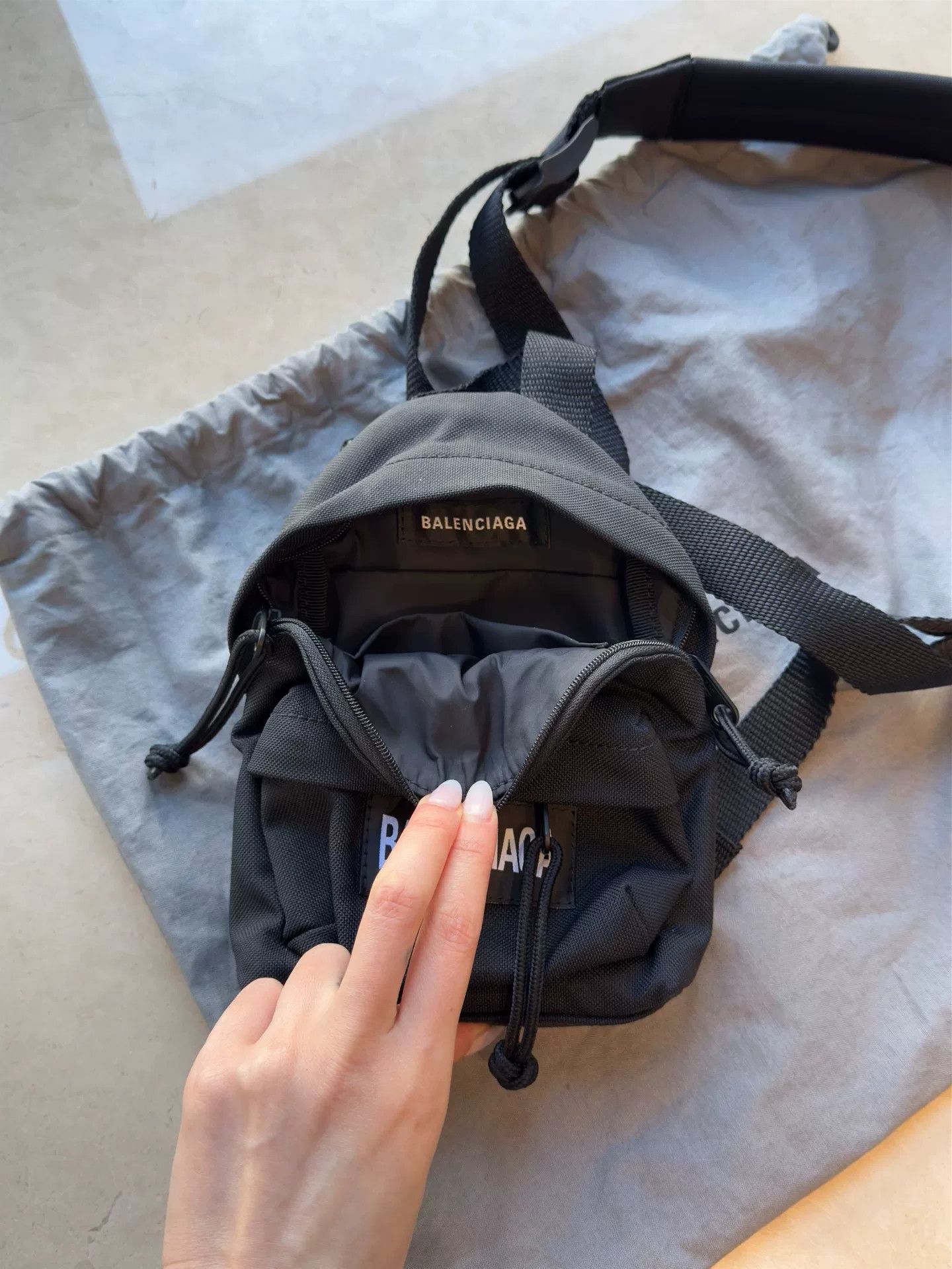 Balenciaga balenciaga black mini shoulder bag Size ONE SIZE - 4 Thumbnail
