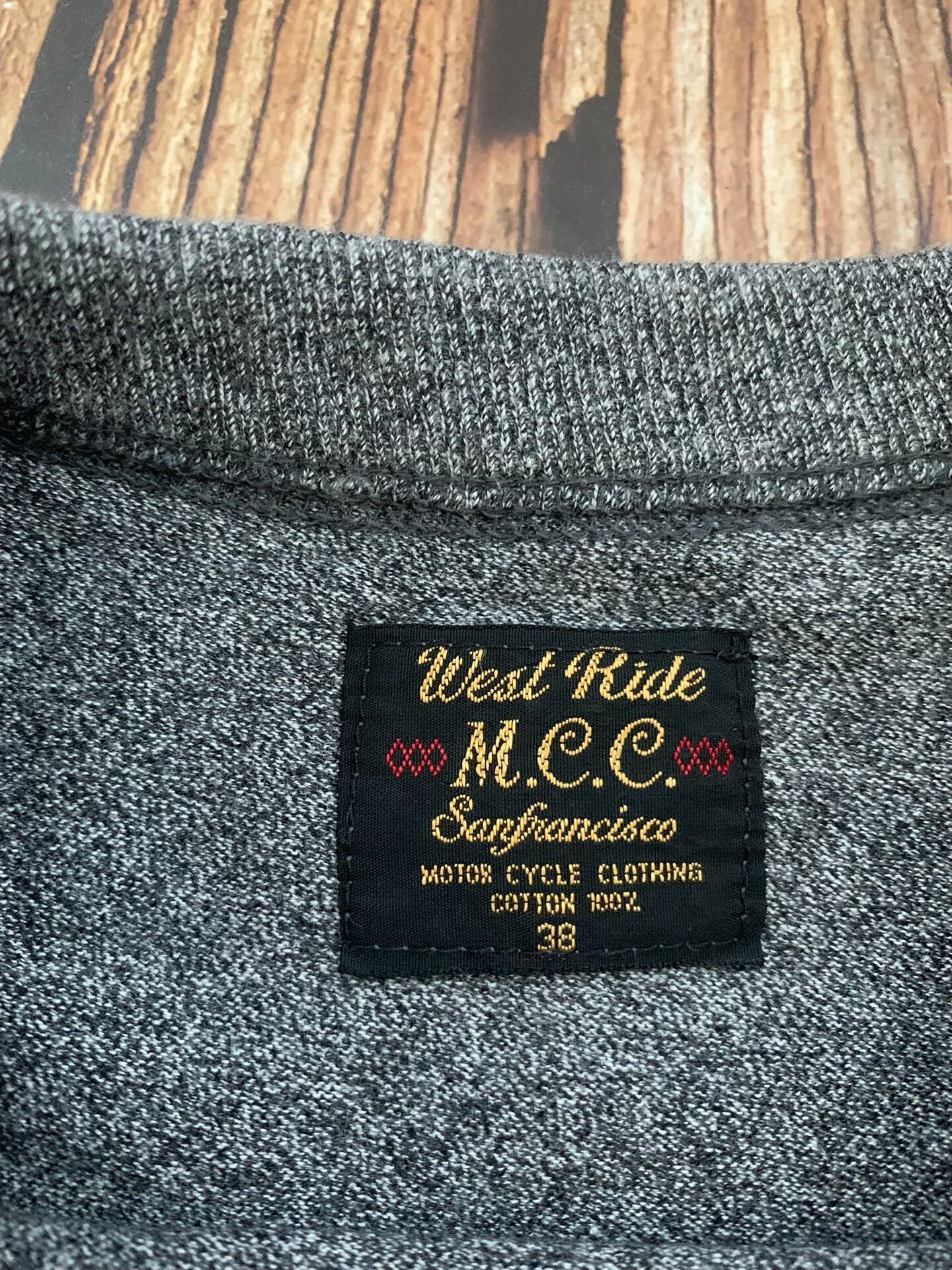 WEST RIDE gray graphic t-shirt with skull design Size US M / EU 48-50 / 2 - 3 Thumbnail