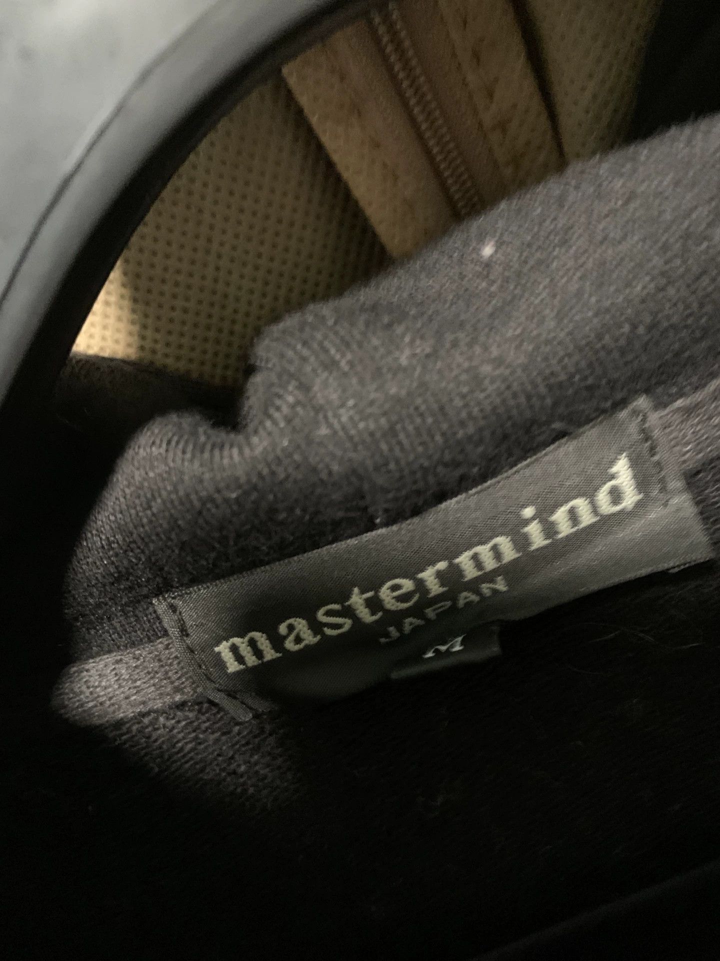 Mastermind Japan mastermind japan skull embroidery hoodie size M Size US M / EU 48-50 / 2 - 3 Thumbnail