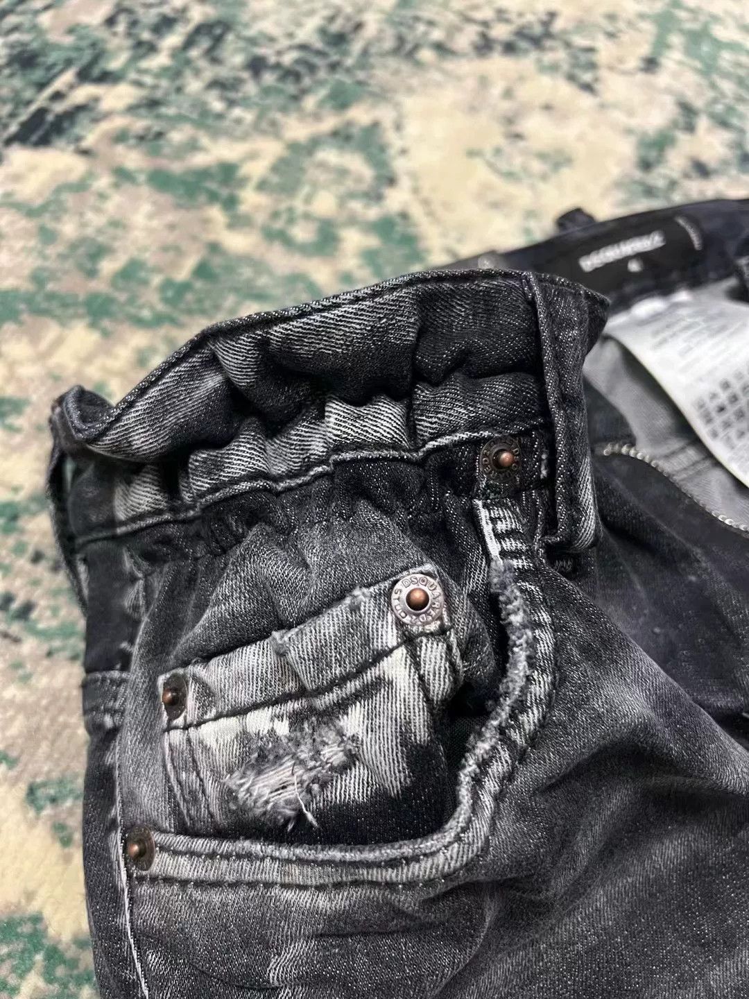 Dsquared2 dsquared2 black gray washed denim pants Size US 31 - 4 Thumbnail
