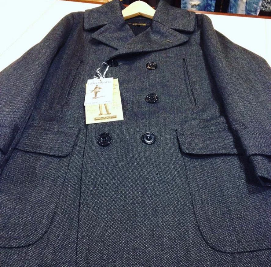 Freewheelers luxurious wool double-breasted coat with removable lining Size US M / EU 48-50 / 2 - 5 Thumbnail