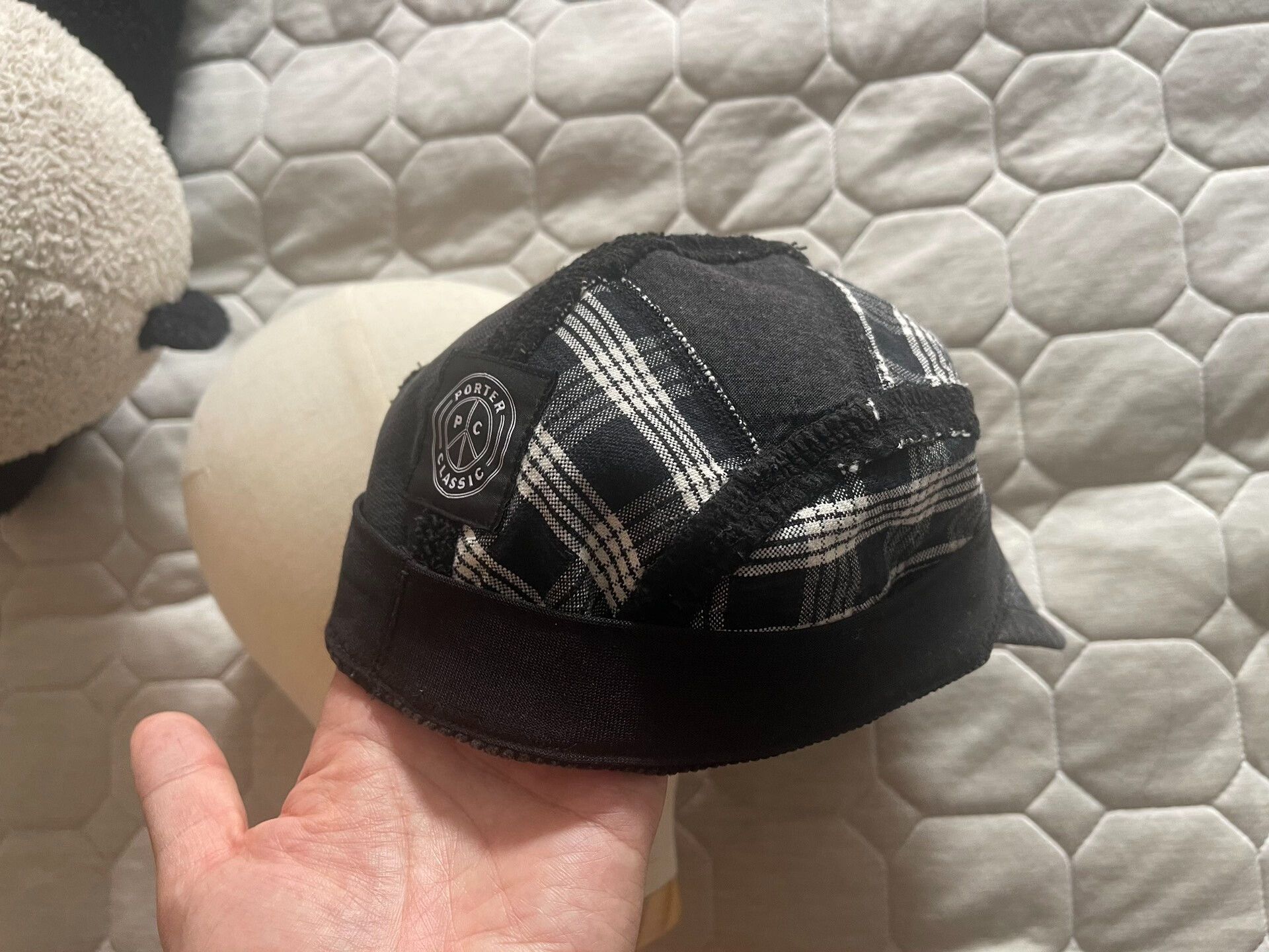 Porter Classic stylish black corduroy cap with unique shape Size ONE SIZE - 9 Thumbnail