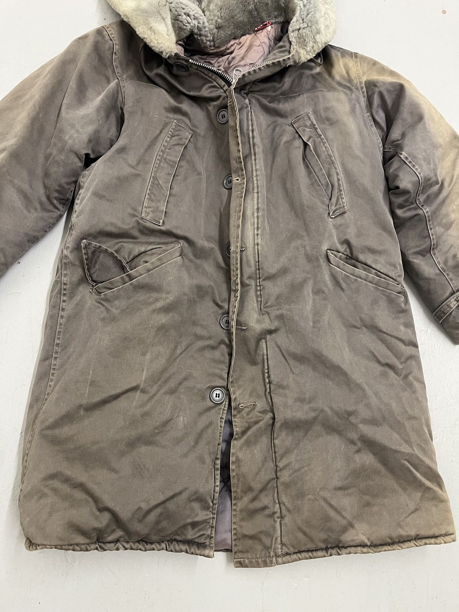 Vintage Vintage 1950s Military B-9 Cold Weather Parka Size L Size US L / EU 52-54 / 3 - 5 Thumbnail