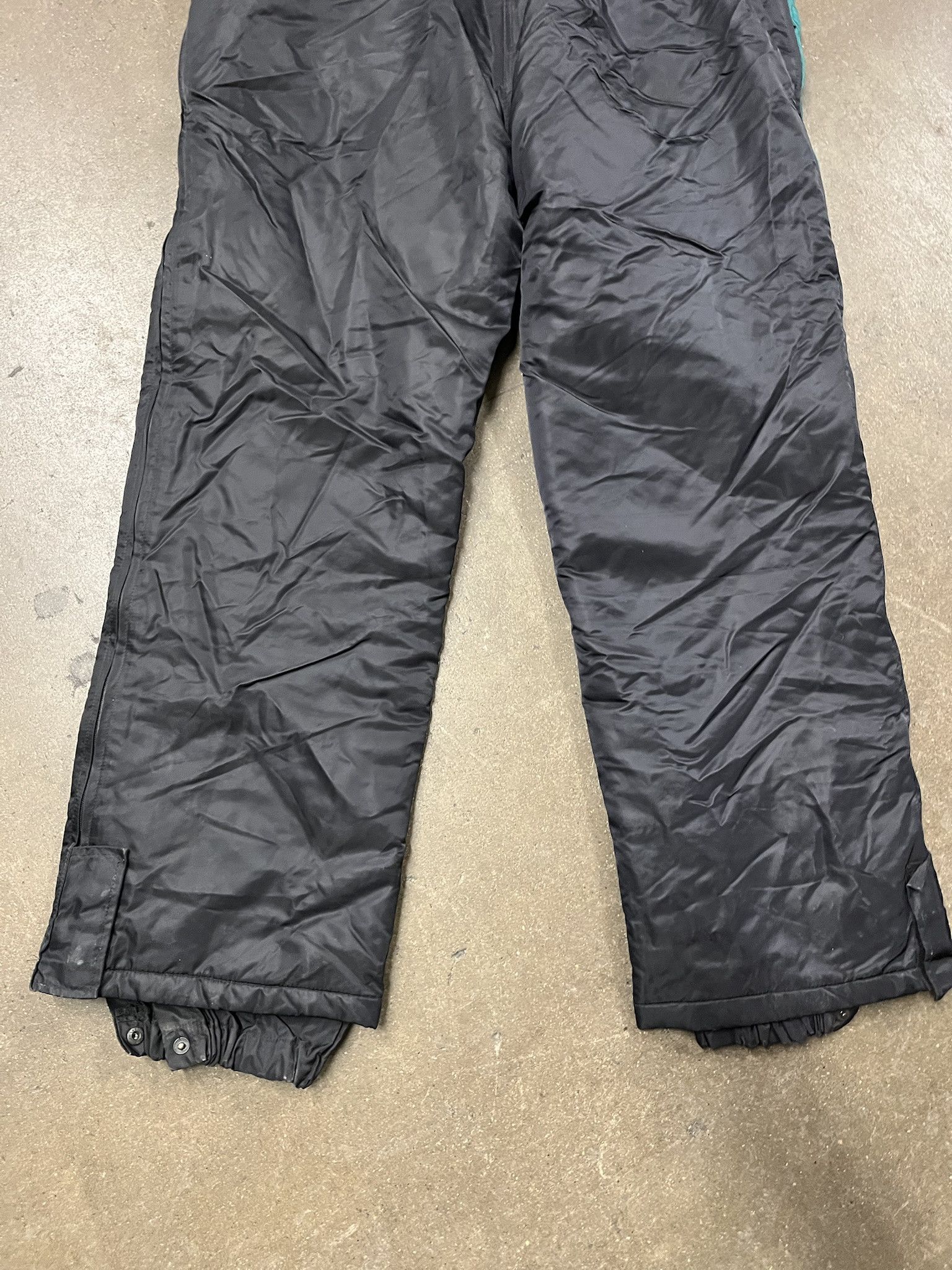 Vintage Vintage 1990s Arctic Cat Insulated Snowmobile Racing Bib Overall Snowpants Size XL Size US XL / EU 56 / 4 - 7 Thumbnail