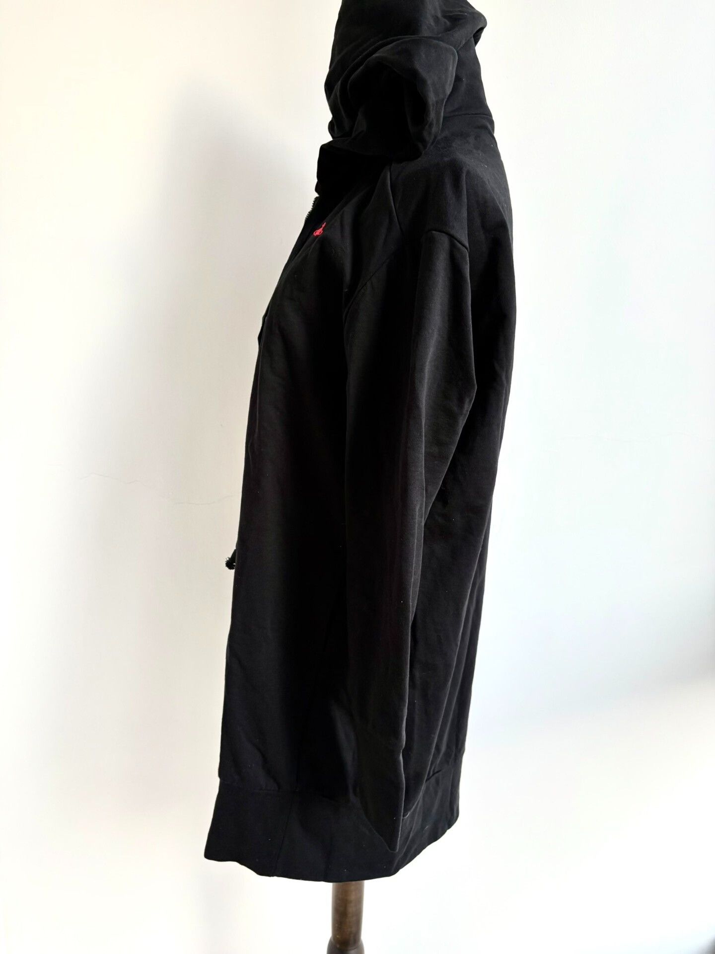 Vivienne Westwood vivienne westwood black long hoodie outerwear Size M / US 6-8 / IT 42-44 - 3 Thumbnail