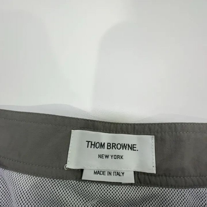 Thom Browne Thom Browne Waterproof Casual Shorts Size US 30 / EU 46 - 4 Thumbnail