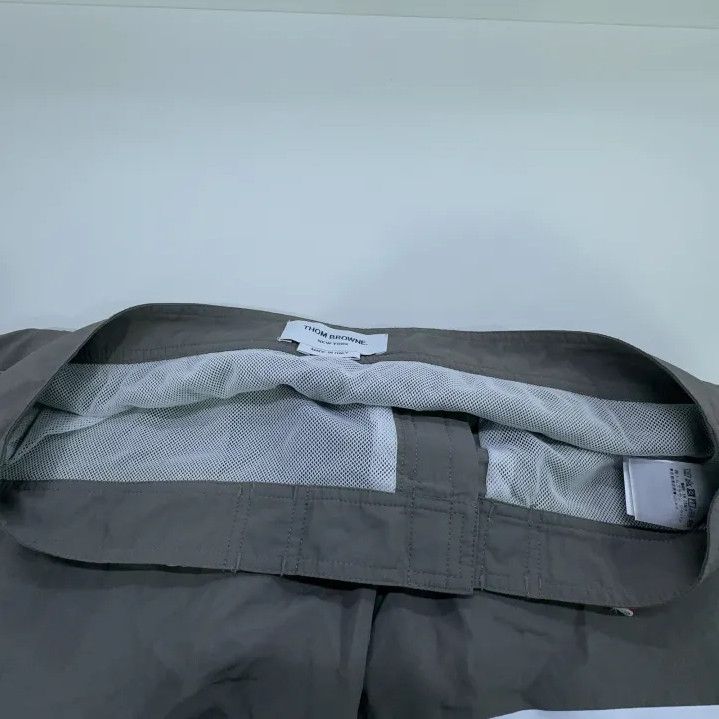 Thom Browne Thom Browne Waterproof Casual Shorts Size US 30 / EU 46 - 7 Thumbnail