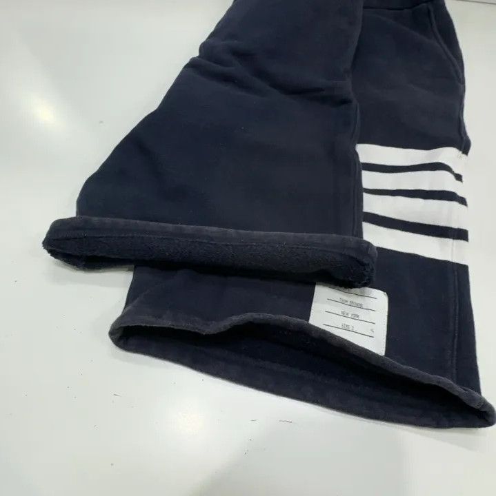 Thom Browne Thom Browne Classic Striped Sports Shorts Size US 30 / EU 46 - 10 Thumbnail