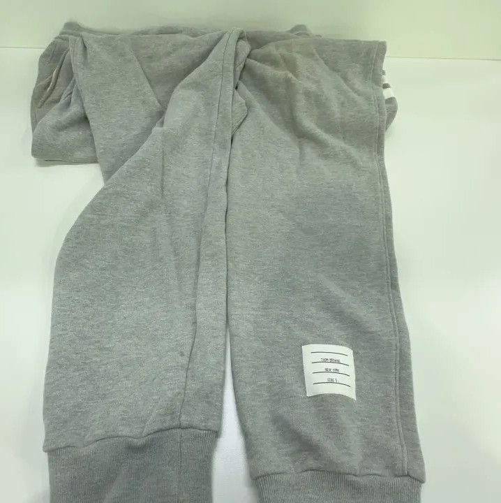 Thom Browne Thom Browne Classic Embroidered Gray Sweatpants Size US 30 / EU 46 - 12 Thumbnail