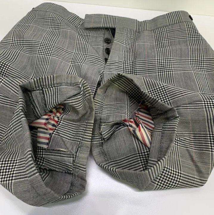 Thom Browne Thom Browne Classic Houndstooth Check Shorts Size US 28 / EU 44 - 12 Thumbnail