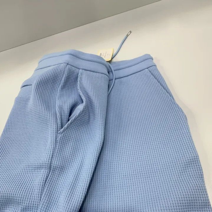 Thom Browne Thom Browne Light Blue Waffle Knit Sweatpants Size US 30 / EU 46 - 13 Thumbnail
