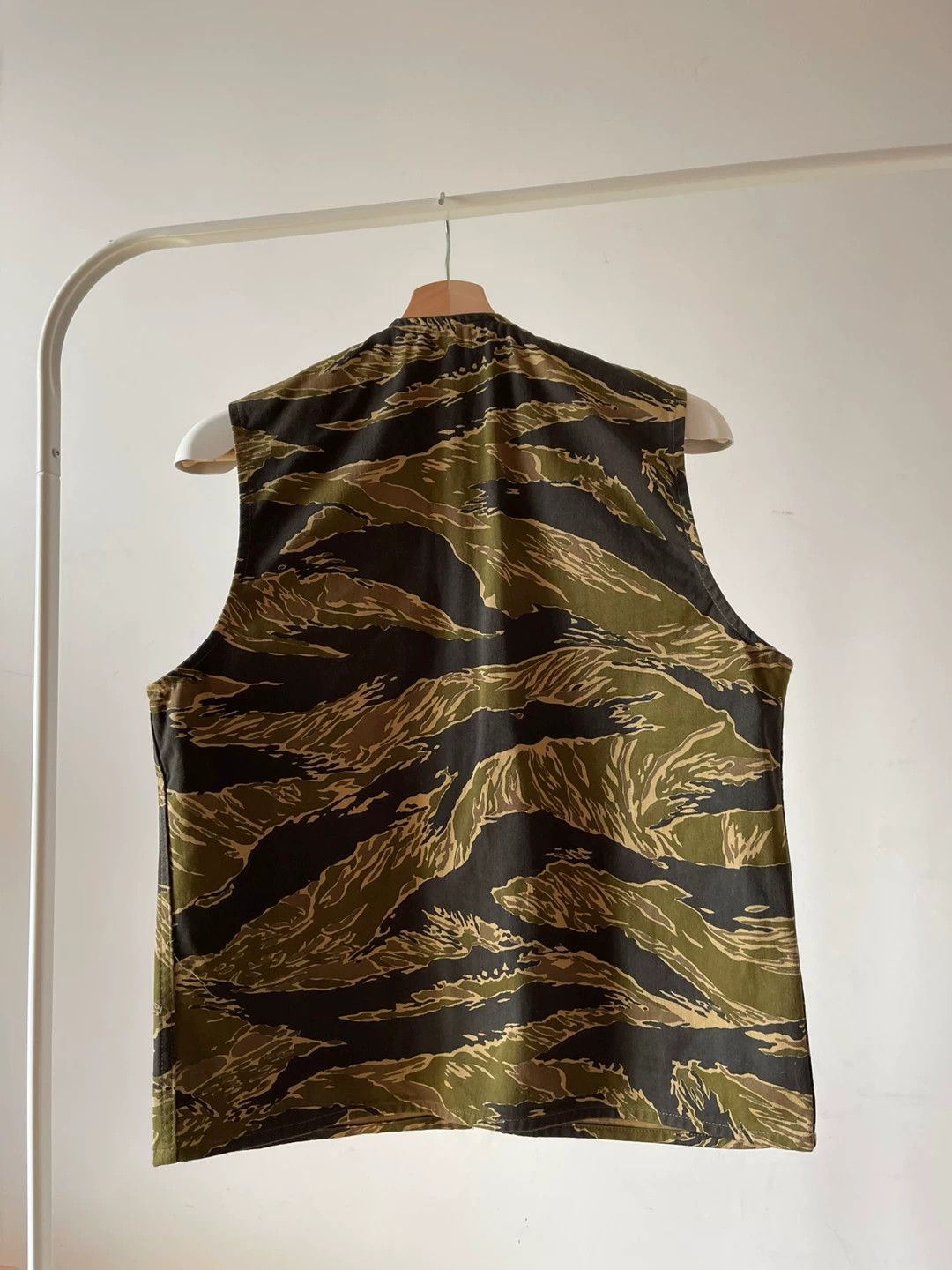 The Real McCoy's real mccoy's tiger stripe vest size M Size US M / EU 48-50 / 2 - 2 Thumbnail