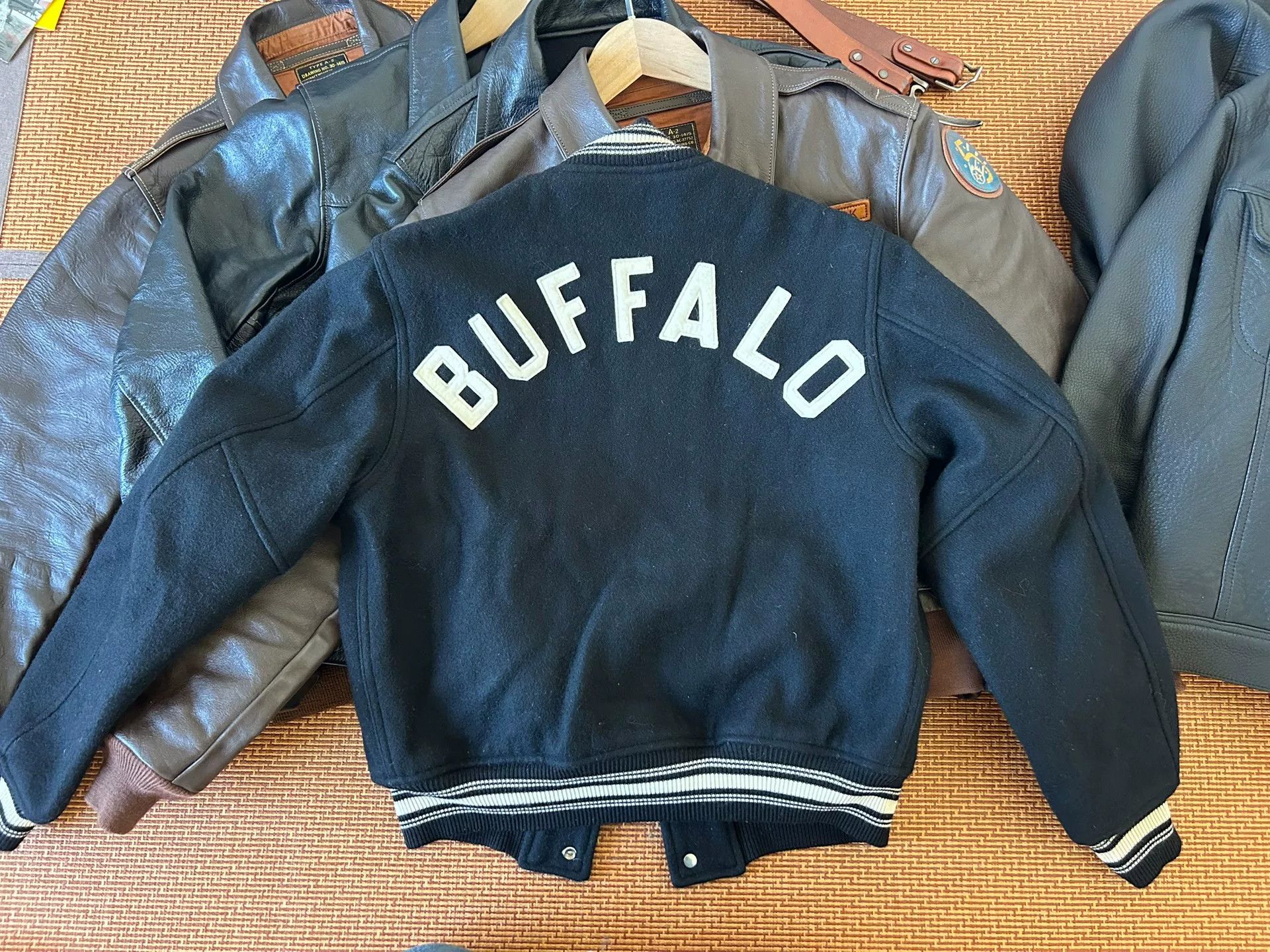 The Real McCoy's stylish black varsity jacket with logo Size US M / EU 48-50 / 2 - 2 Thumbnail